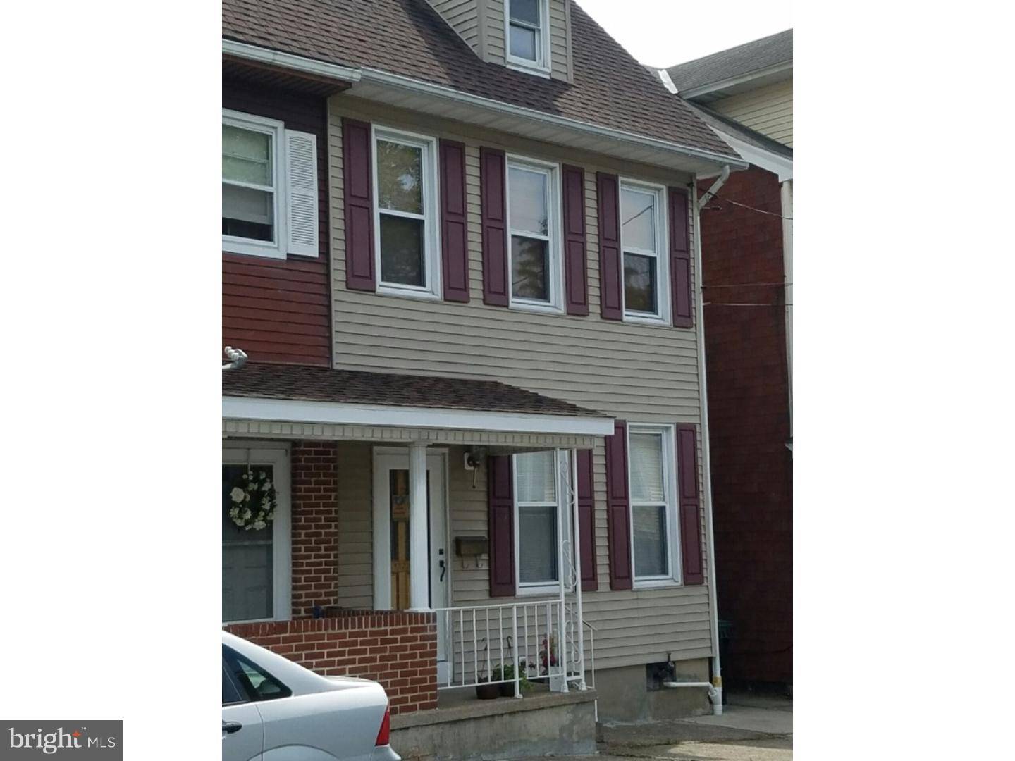 Orwigsburg, PA 17961,129 S WAYNE ST