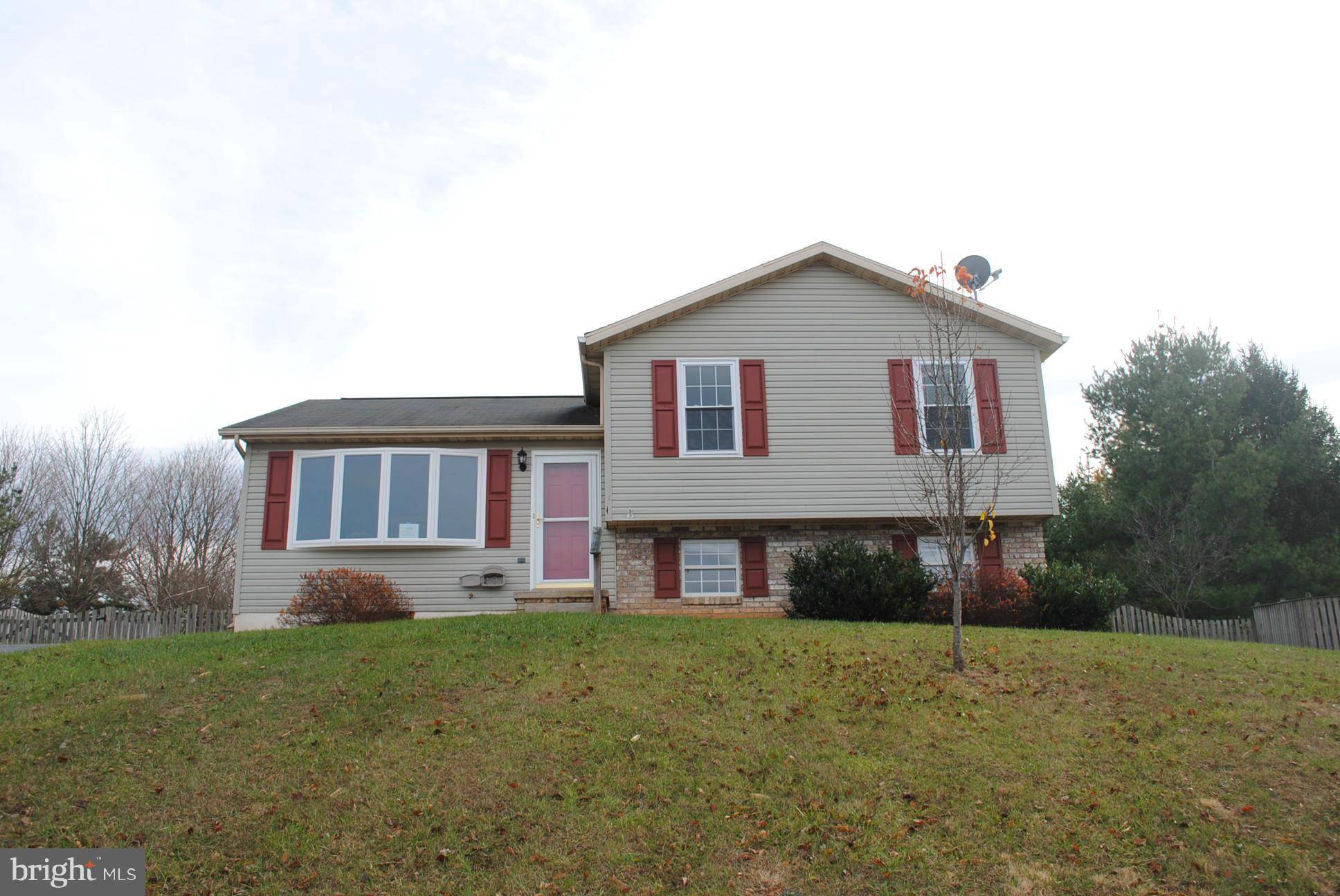 Westminster, MD 21158,387 MOUNTAIN LAUREL CT