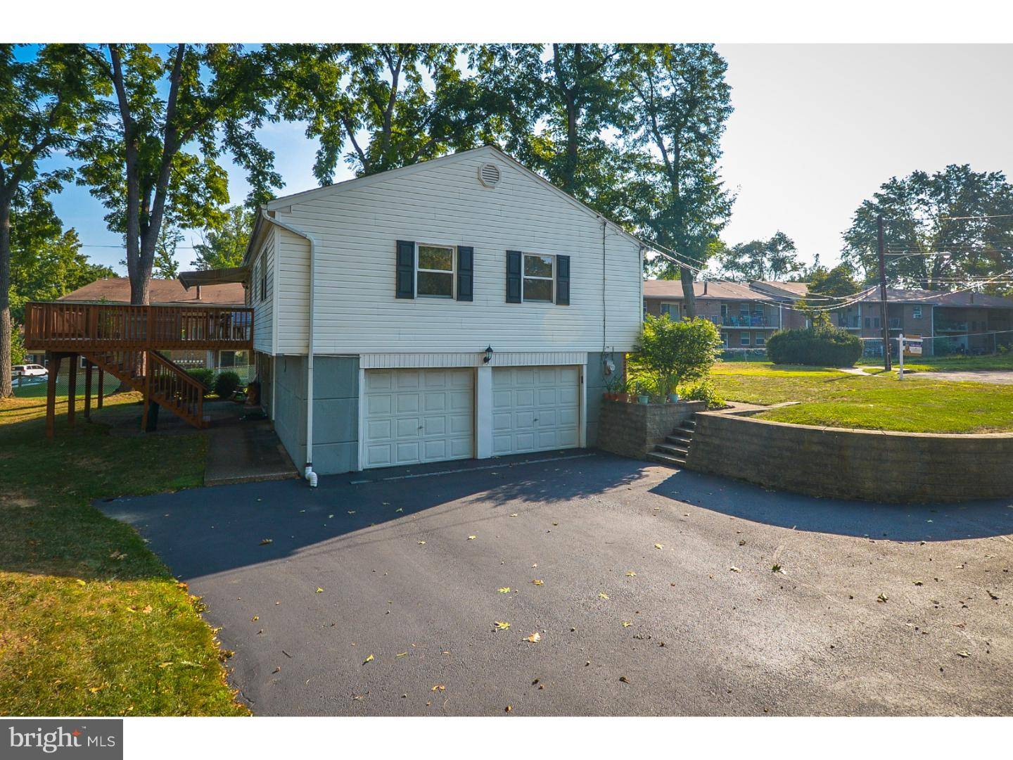 Willow Grove, PA 19090,2205 LAUREL CIR