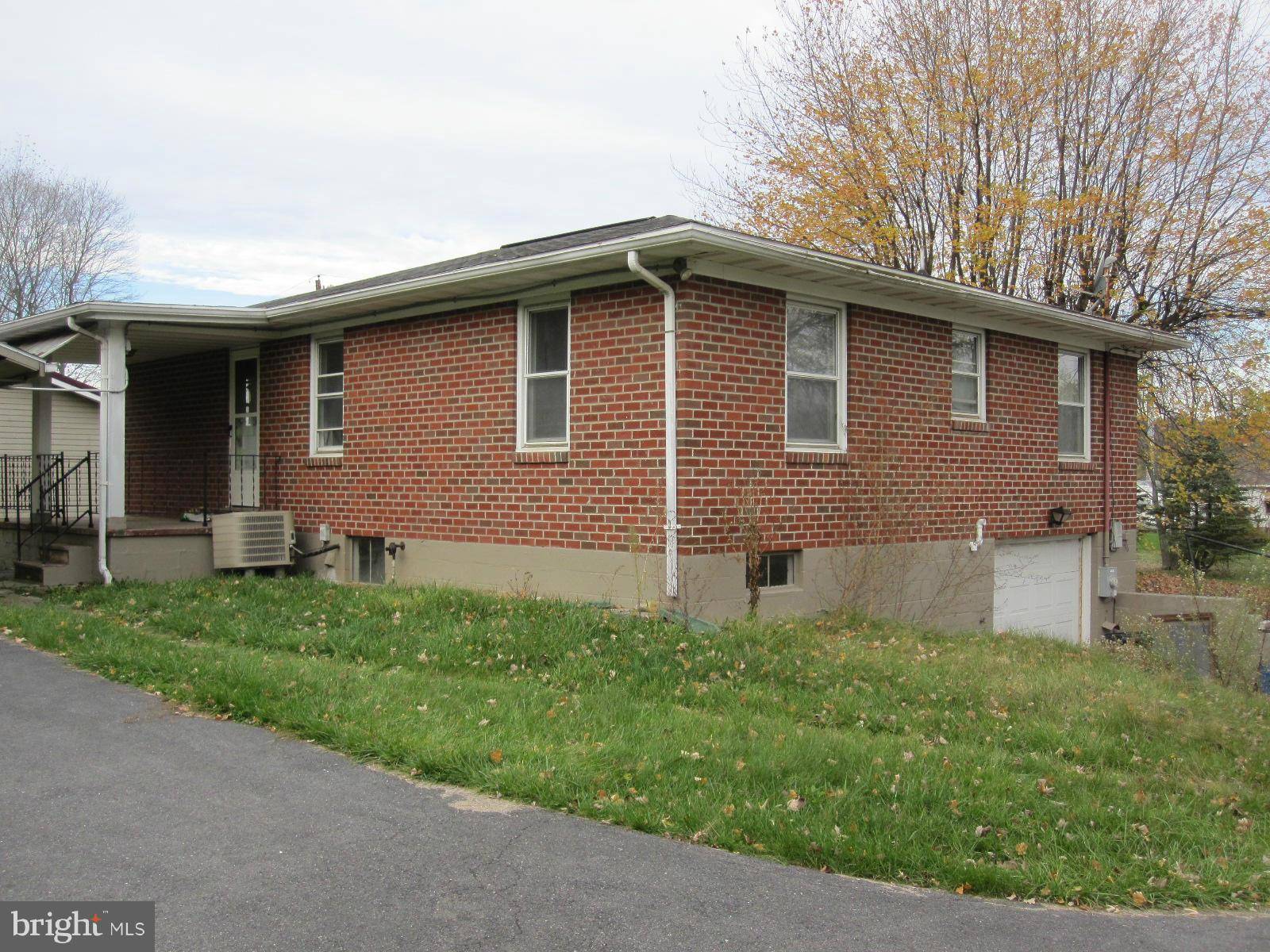 Fort Ashby, WV 26719,91 KELLER ST