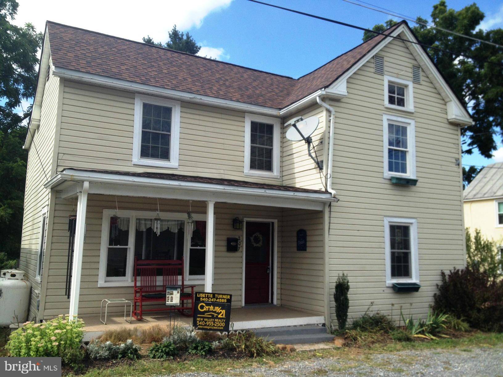 Berryville, VA 22611,207 RICE ST