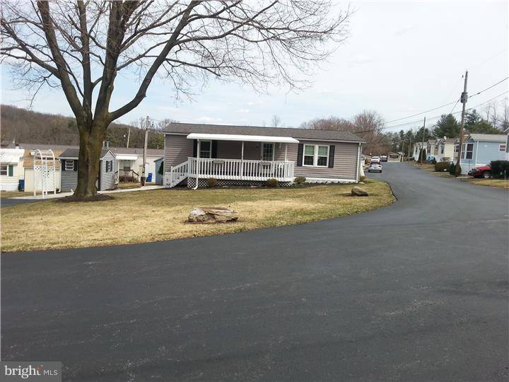 Glenmoore, PA 19343,1 FORSYNTHIA LN