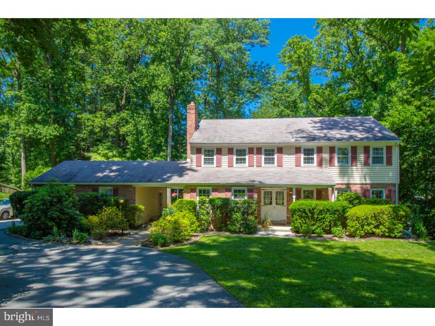 Newtown Square, PA 19073,322 EARLES LN