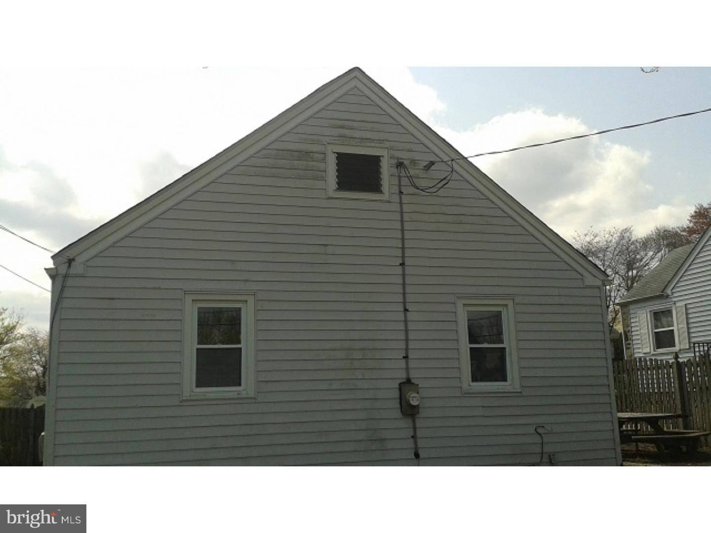 Aston, PA 19014,85 SEWARD LN