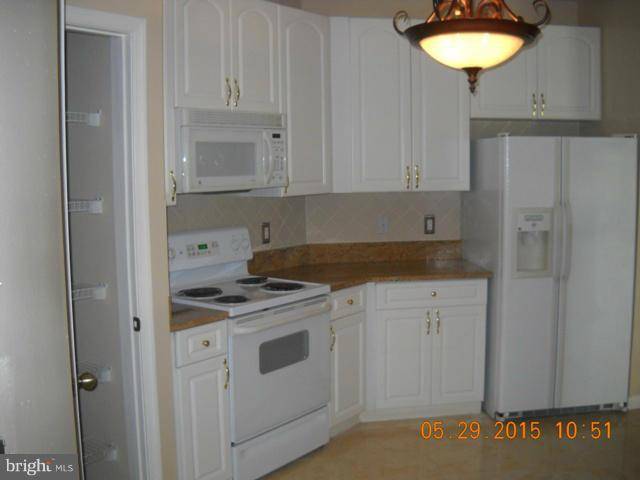 Cockeysville, MD 21030,400 SYMPHONY CIR #250D