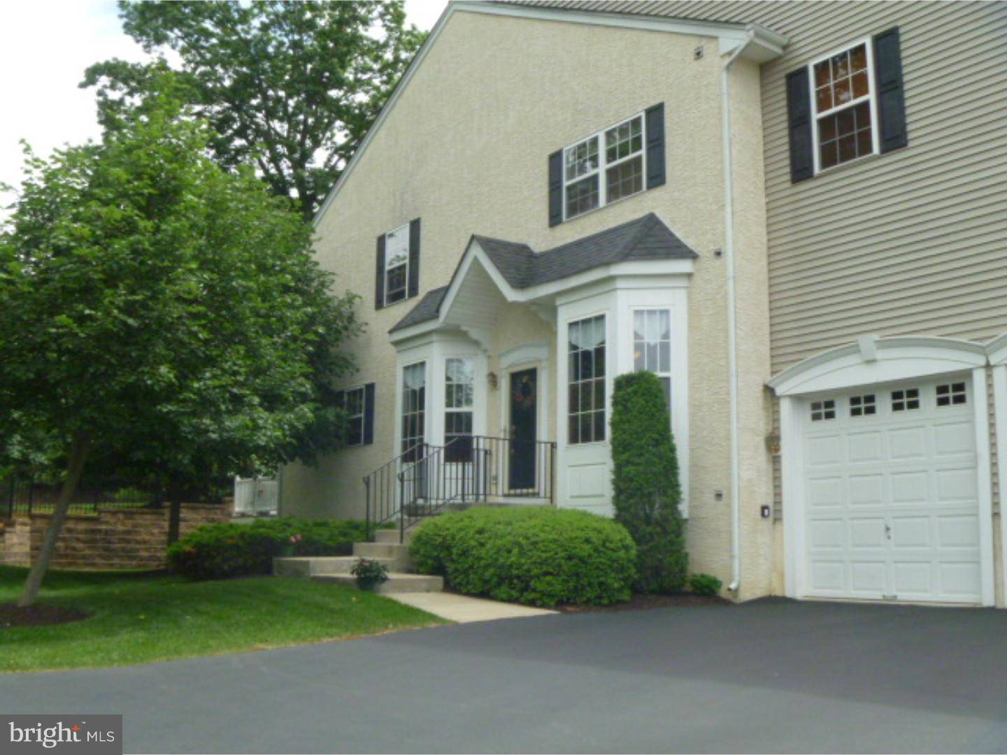 Newtown Square, PA 19073,82 LONGVIEW LN