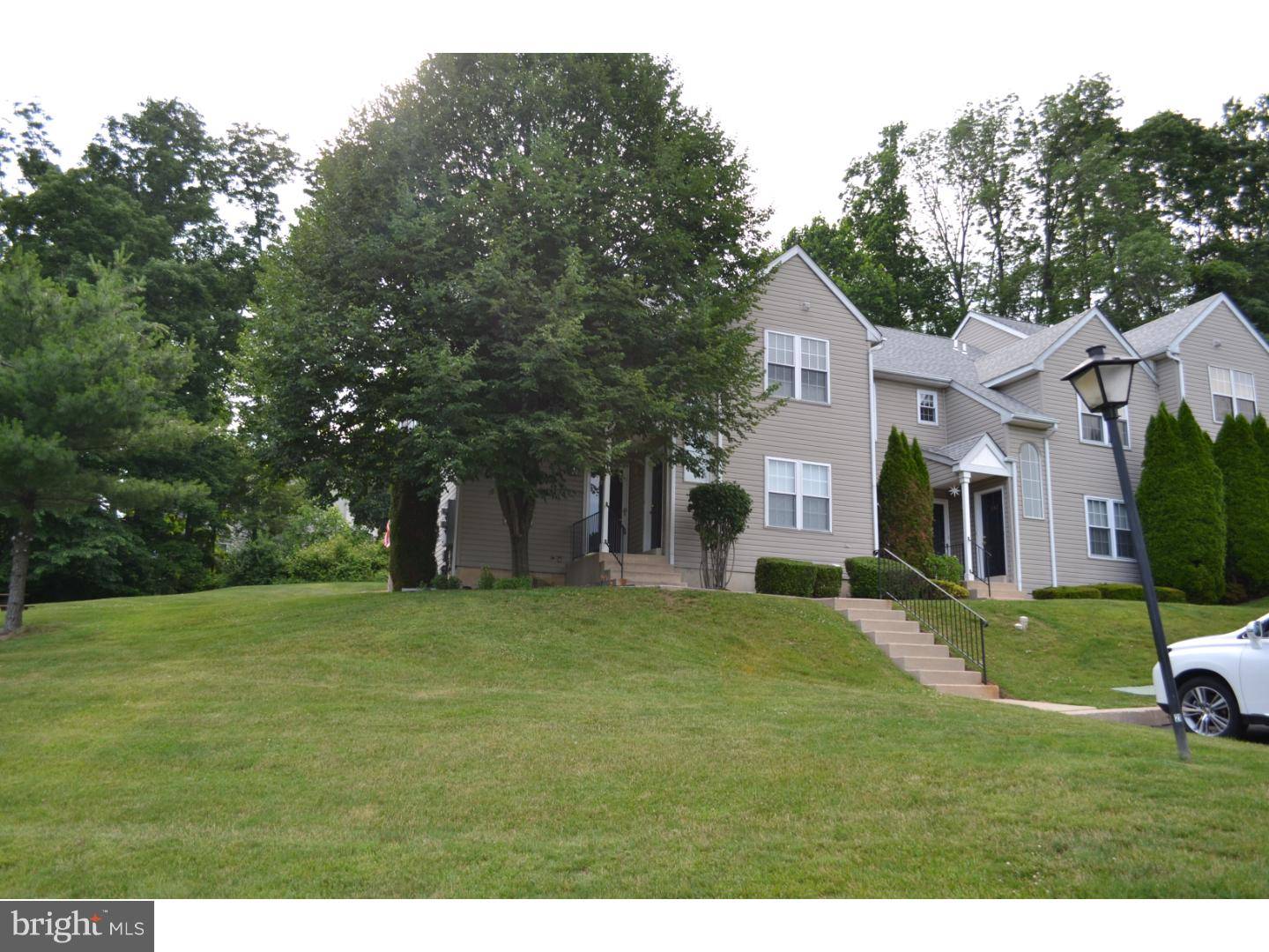 Aston, PA 19014,285 WEXFORD CT