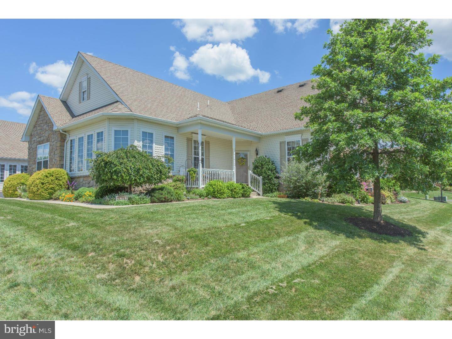 Pennsburg, PA 18073,1102 BURGUNDY CIR