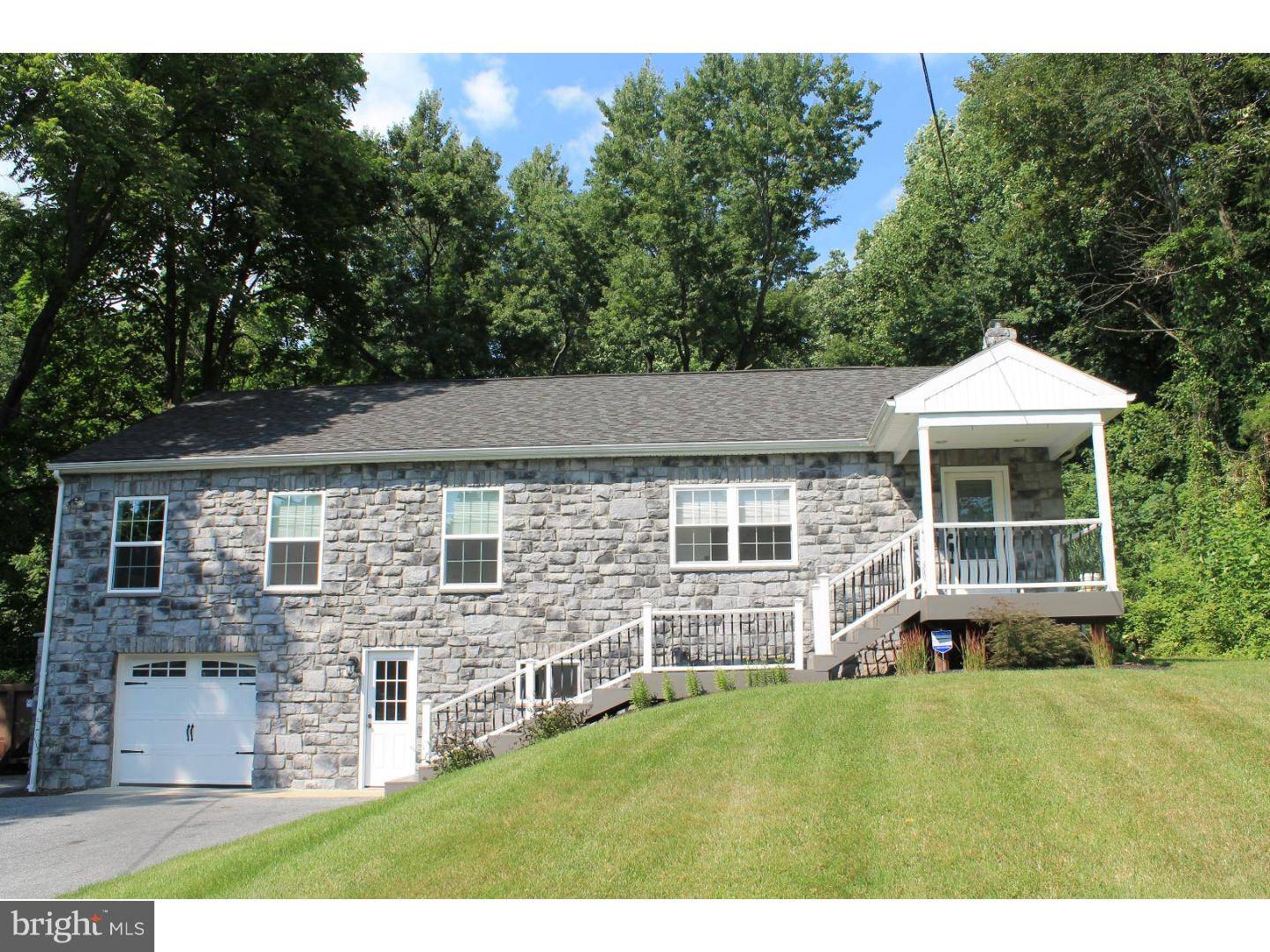 Mohnton, PA 19540,93 PENNYPACKER RD