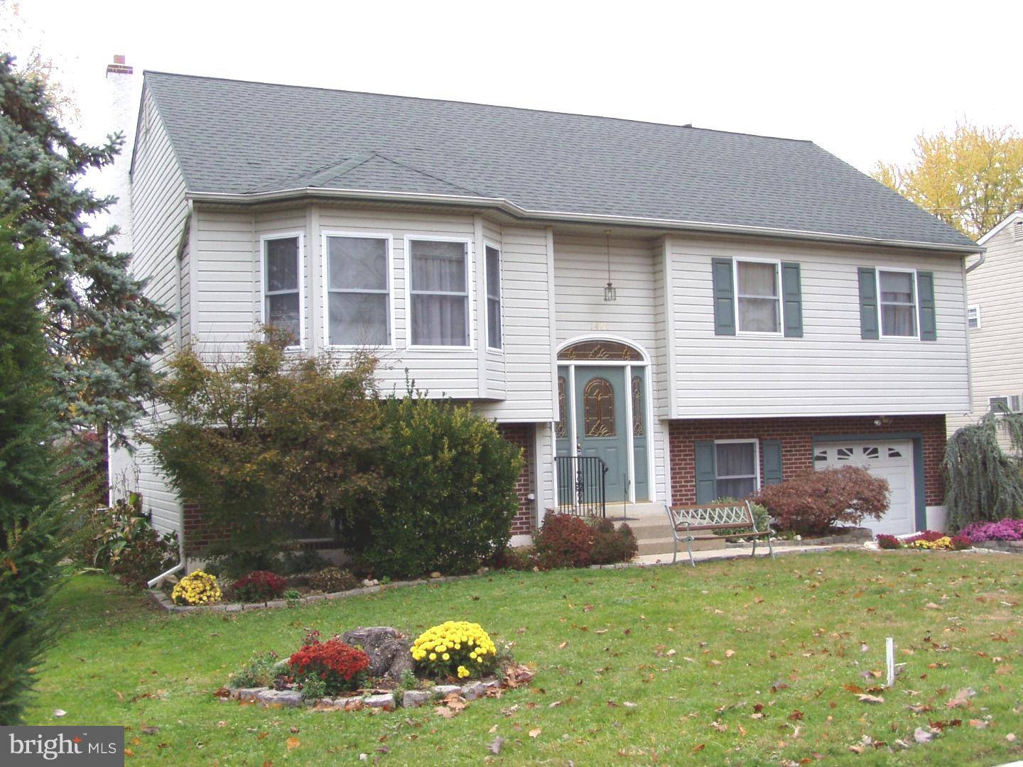 Warminster, PA 18974,1461 FOSTER RD