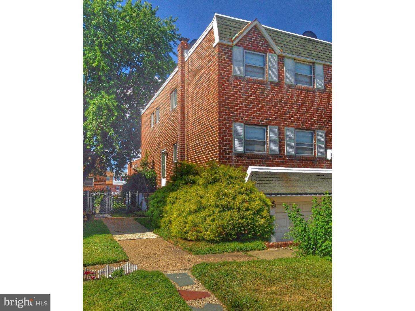 Philadelphia, PA 19152,2752 TOLBUT ST