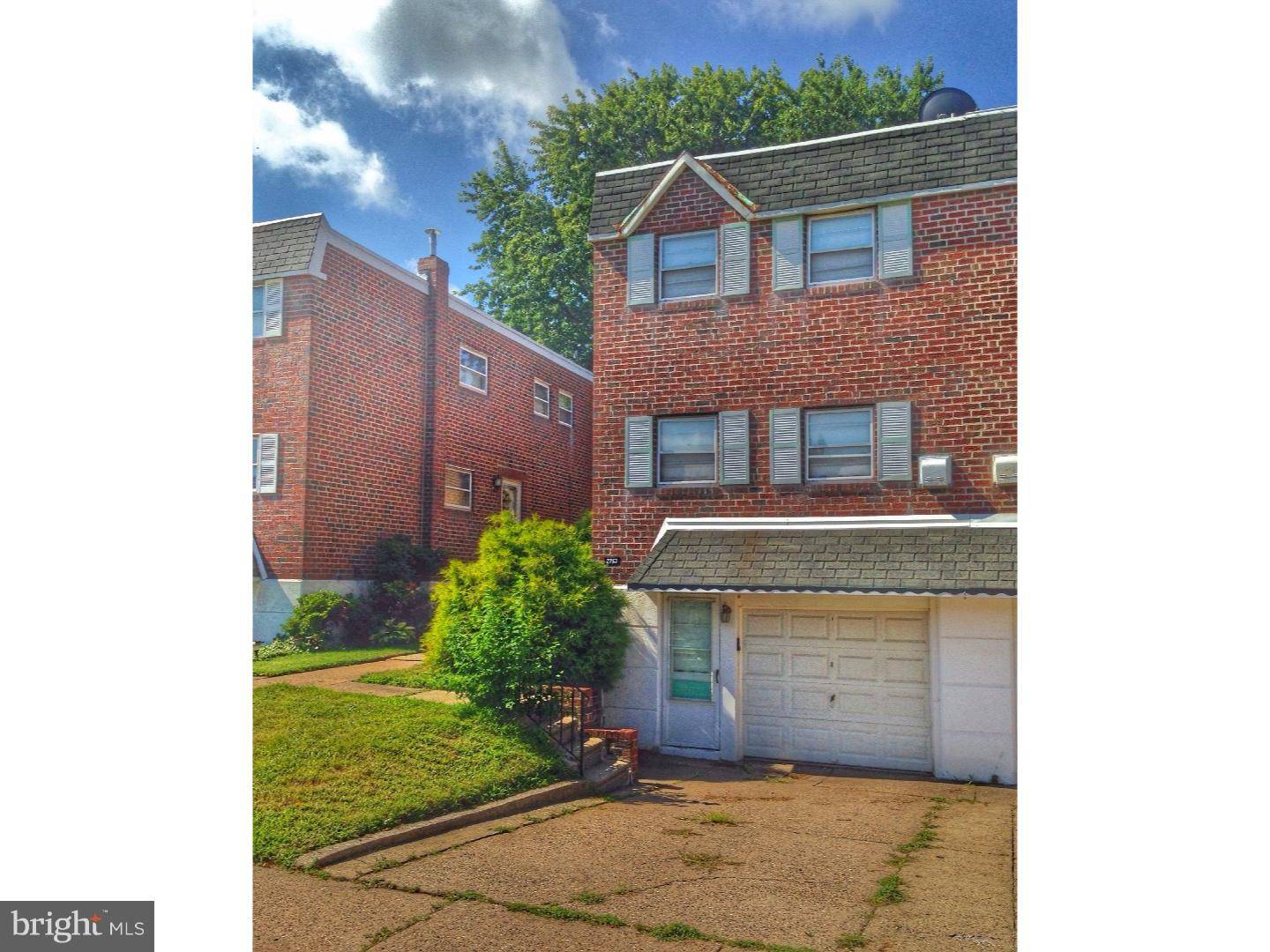 Philadelphia, PA 19152,2752 TOLBUT ST