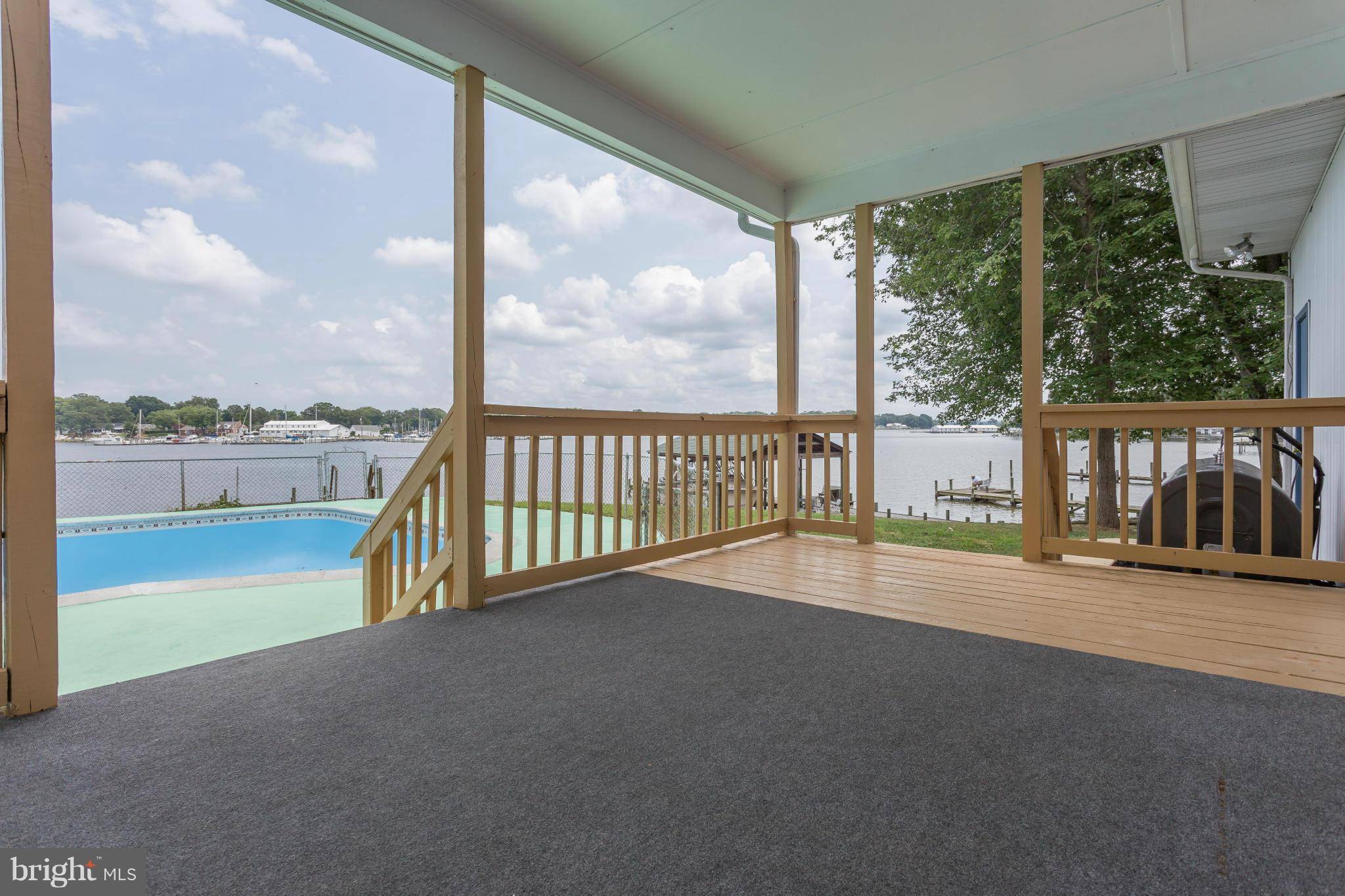 Colonial Beach, VA 22443,1820 MONROE BAY CIR