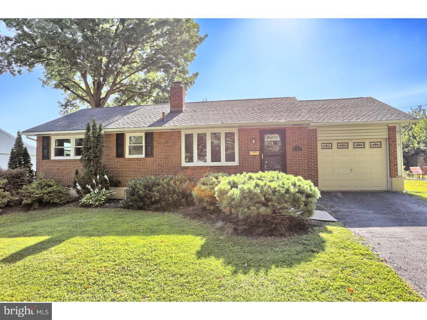 Wyomissing, PA 19610,16 CHERRYWOOD RD