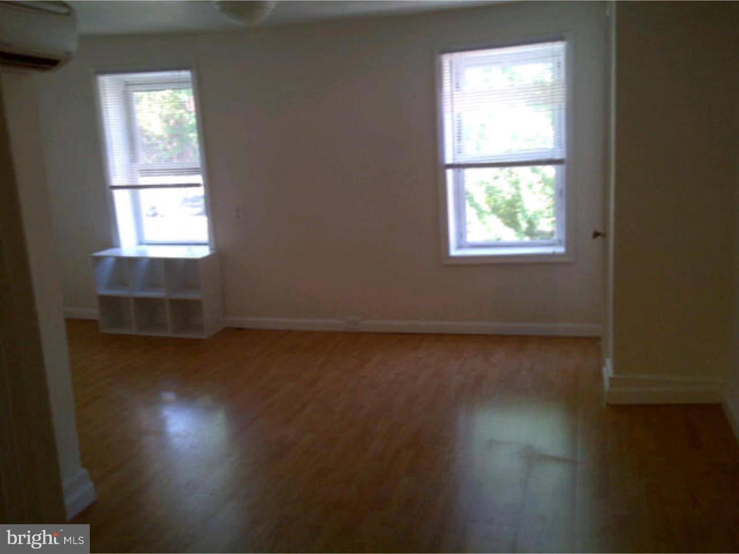 Philadelphia, PA 19107,1022 PINE ST #301