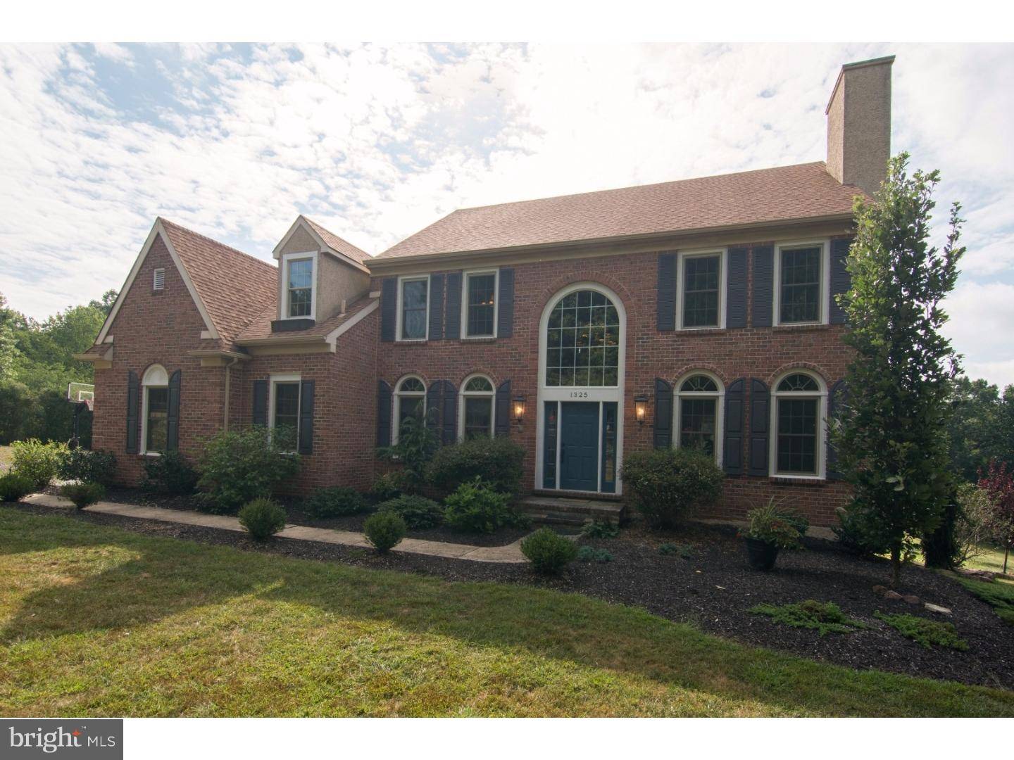 Downingtown, PA 19335,1325 PENNSRIDGE CT