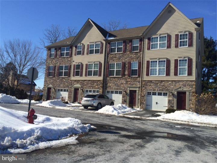 Hellertown, PA 18055,1529 BROOKSTONE PL