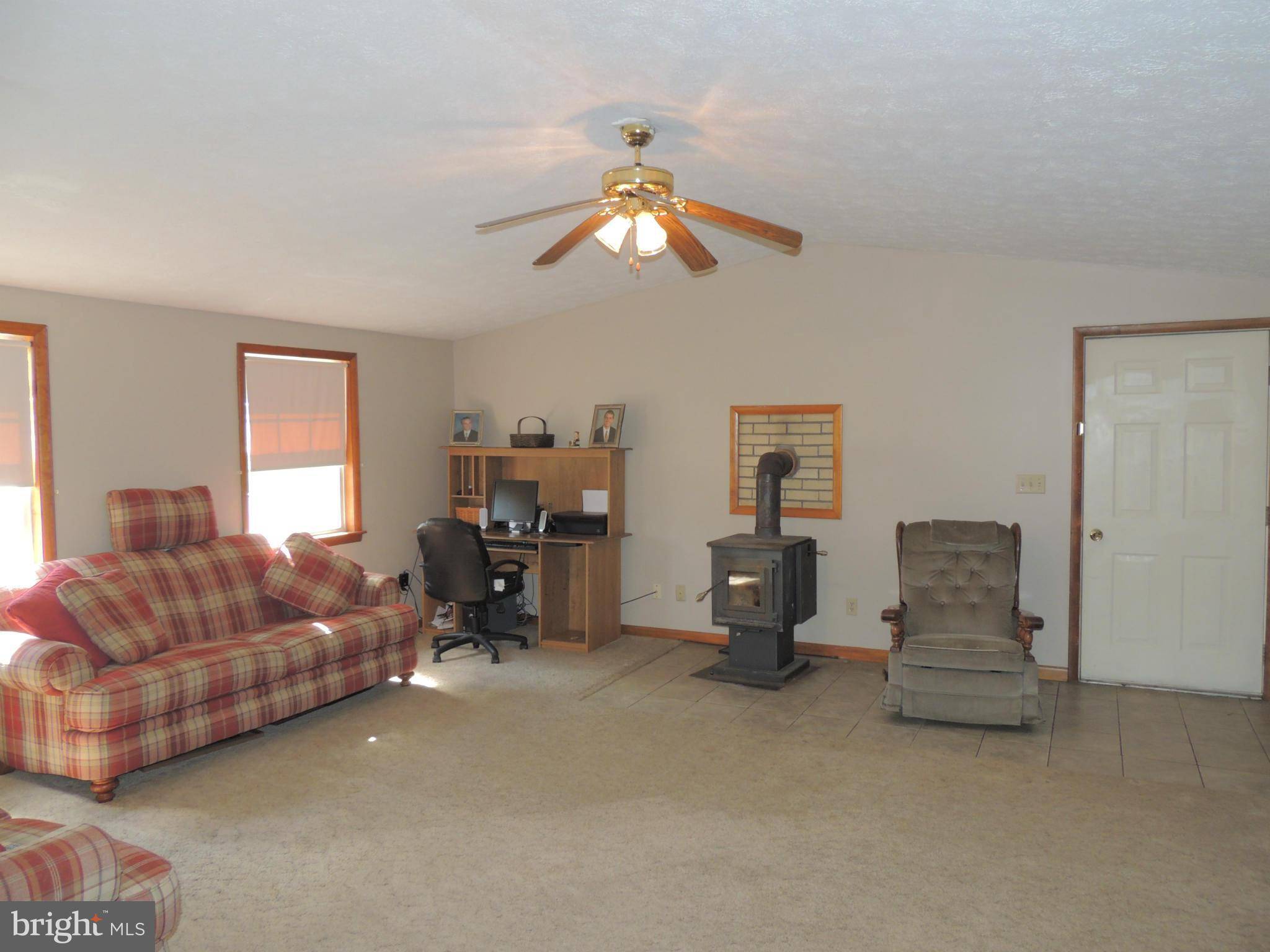 Keyser, WV 26726,122 HICKORY KNOLL