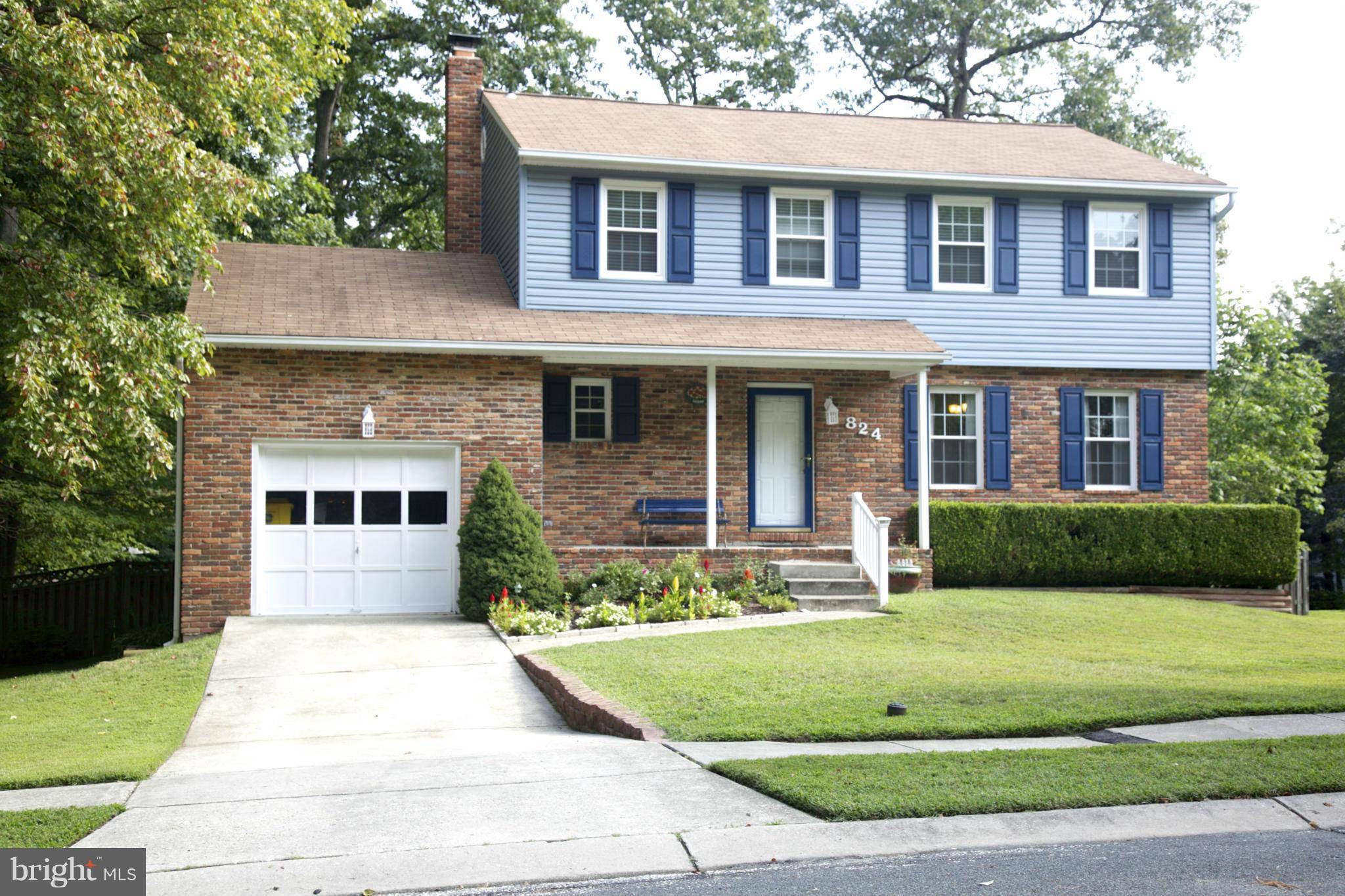 Severna Park, MD 21146,824 DIVIDING RD