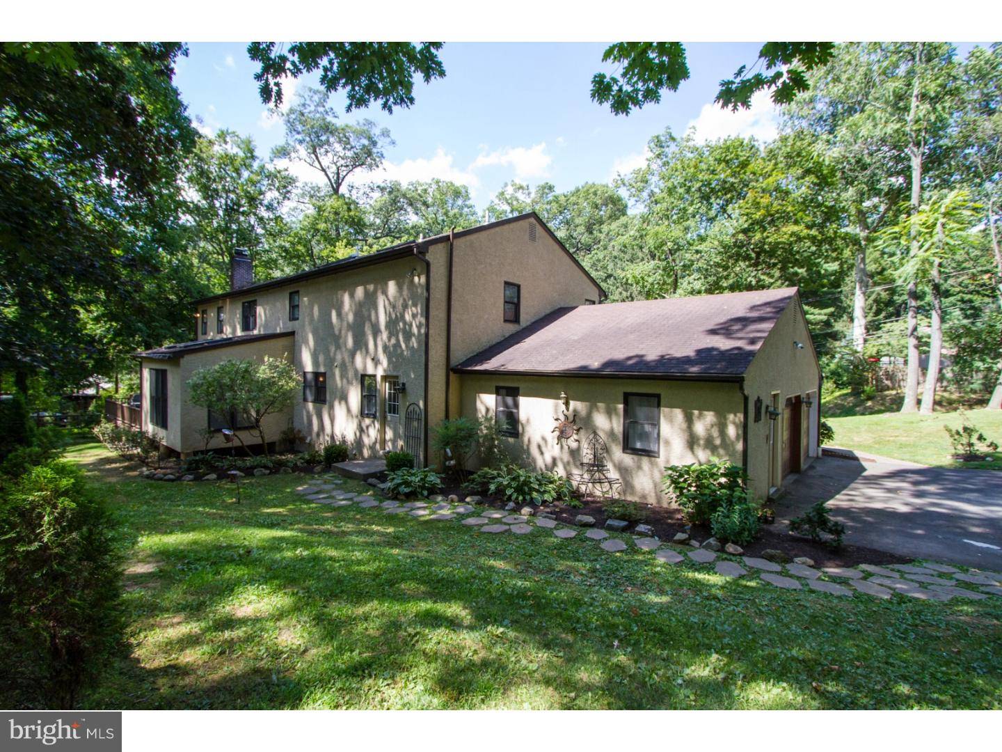 Rydal, PA 19046,1094 DIXON LN