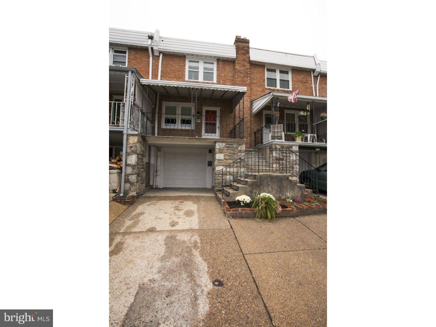 Philadelphia, PA 19128,420 HERMIT ST