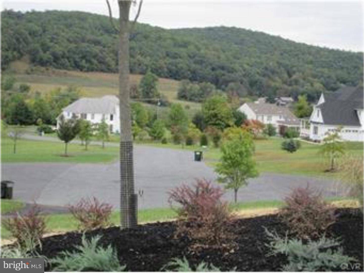 Hellertown, PA 18055,1576 COURTNEY CT