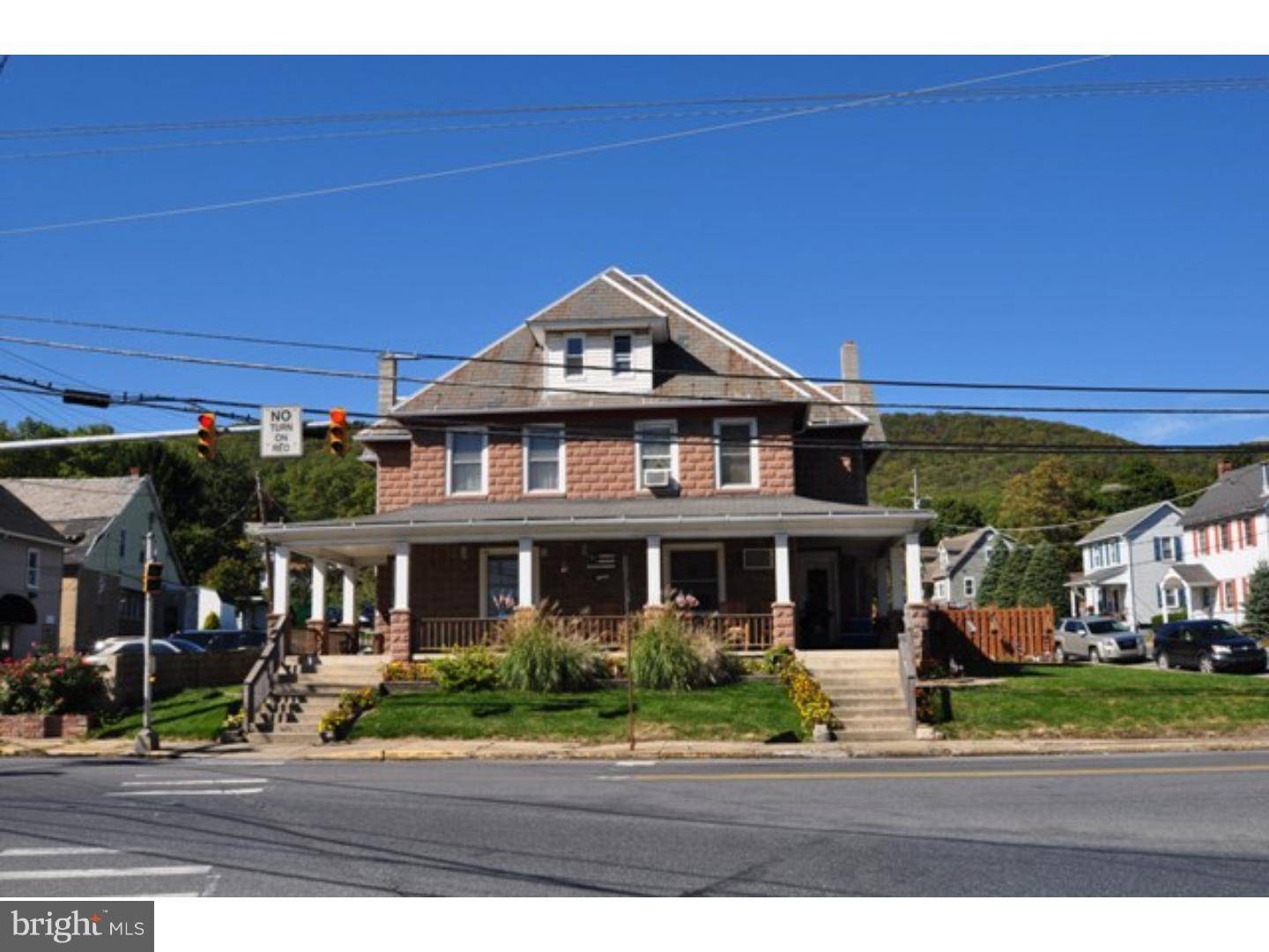 Pen Argyl, PA 18072,605/607 E MAIN ST