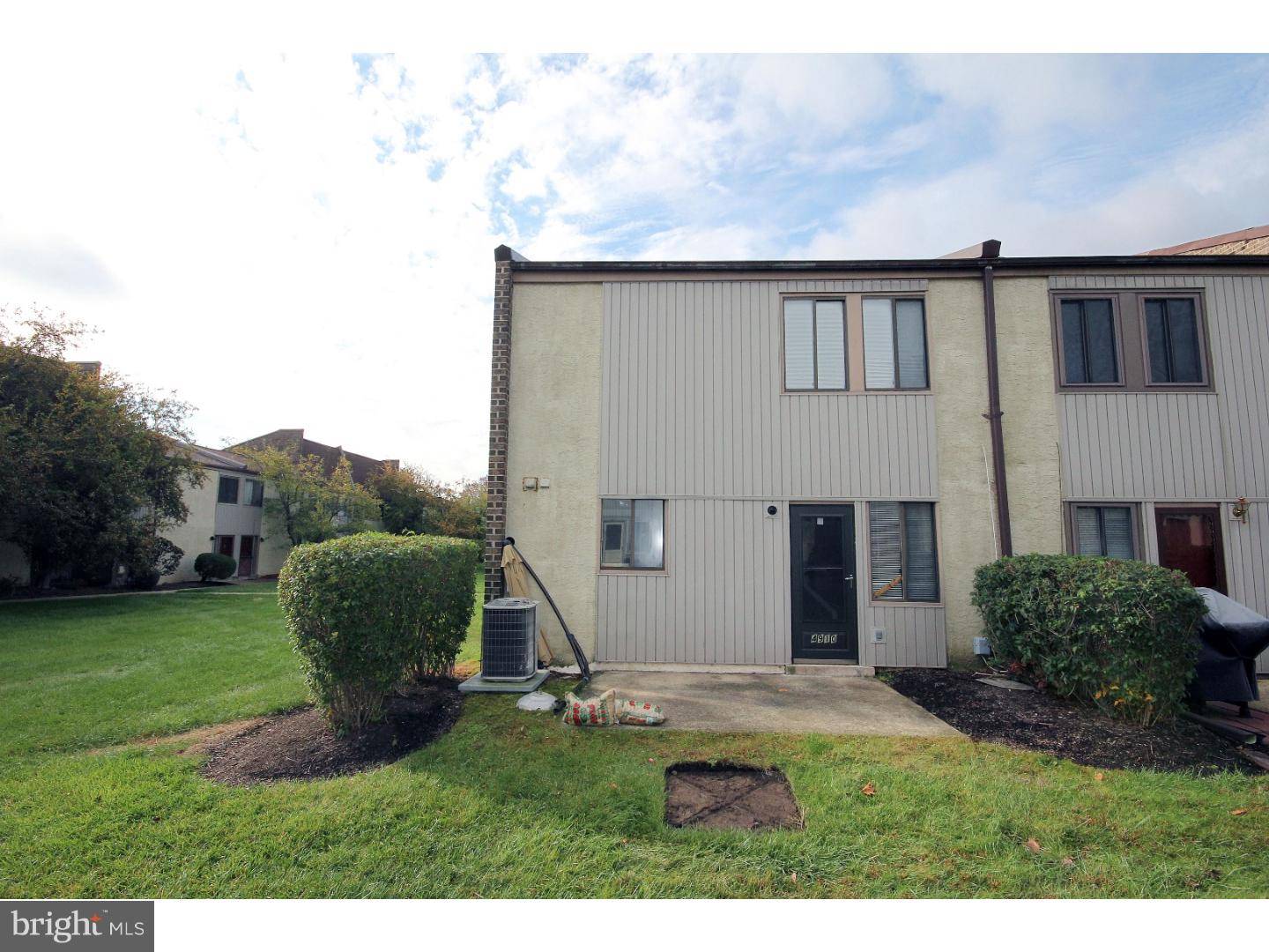 Bensalem, PA 19020,4910 OXFORD CT #11