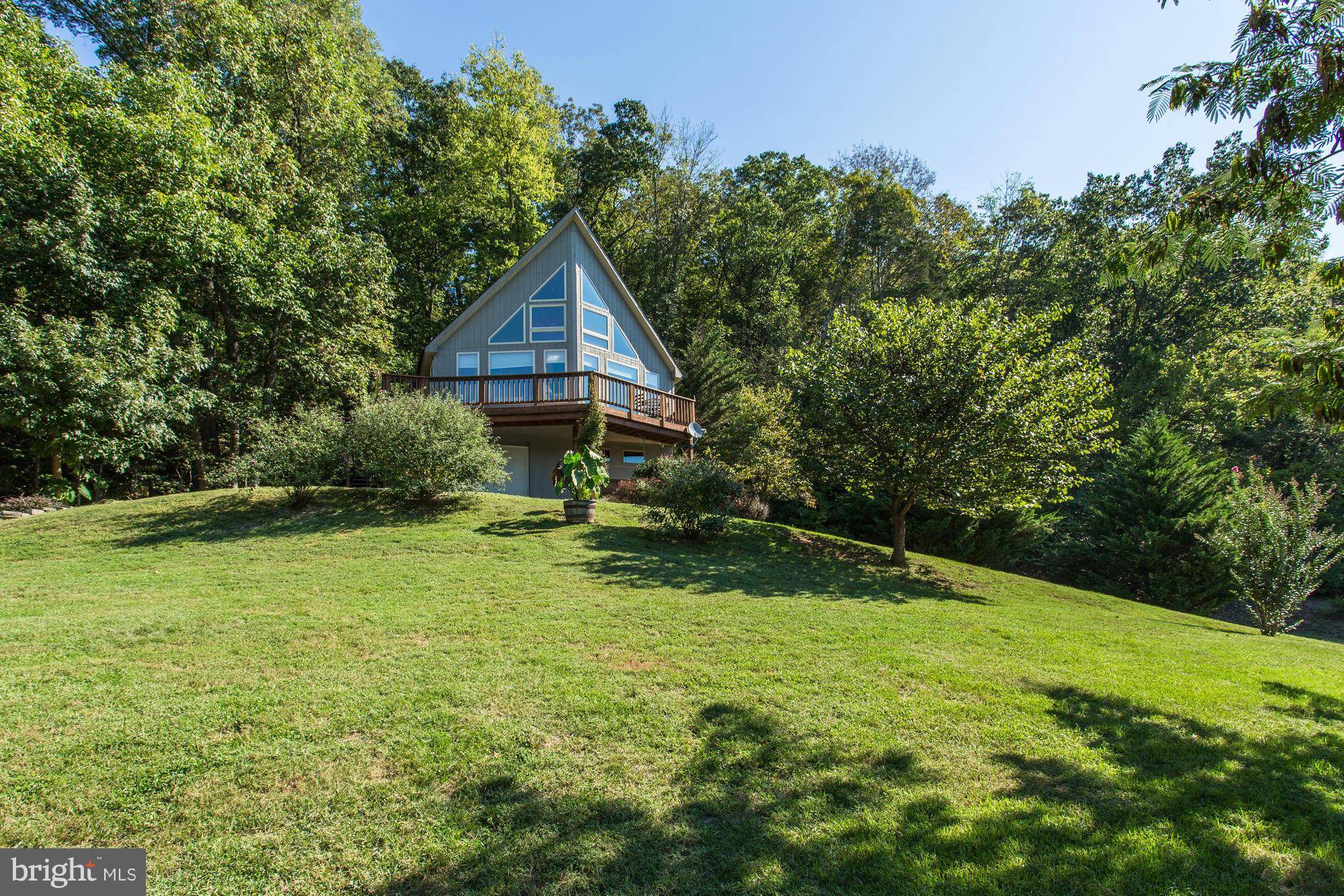 Rileyville, VA 22650,604 CANOE RIVER DR