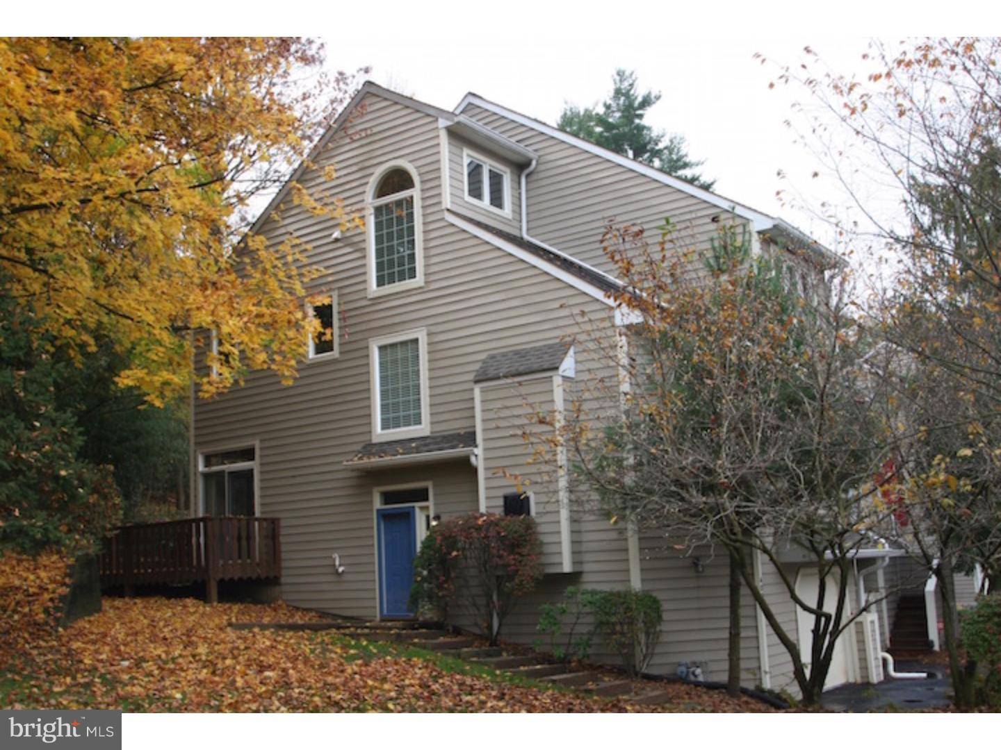 Newtown Square, PA 19073,400 WOODED WAY