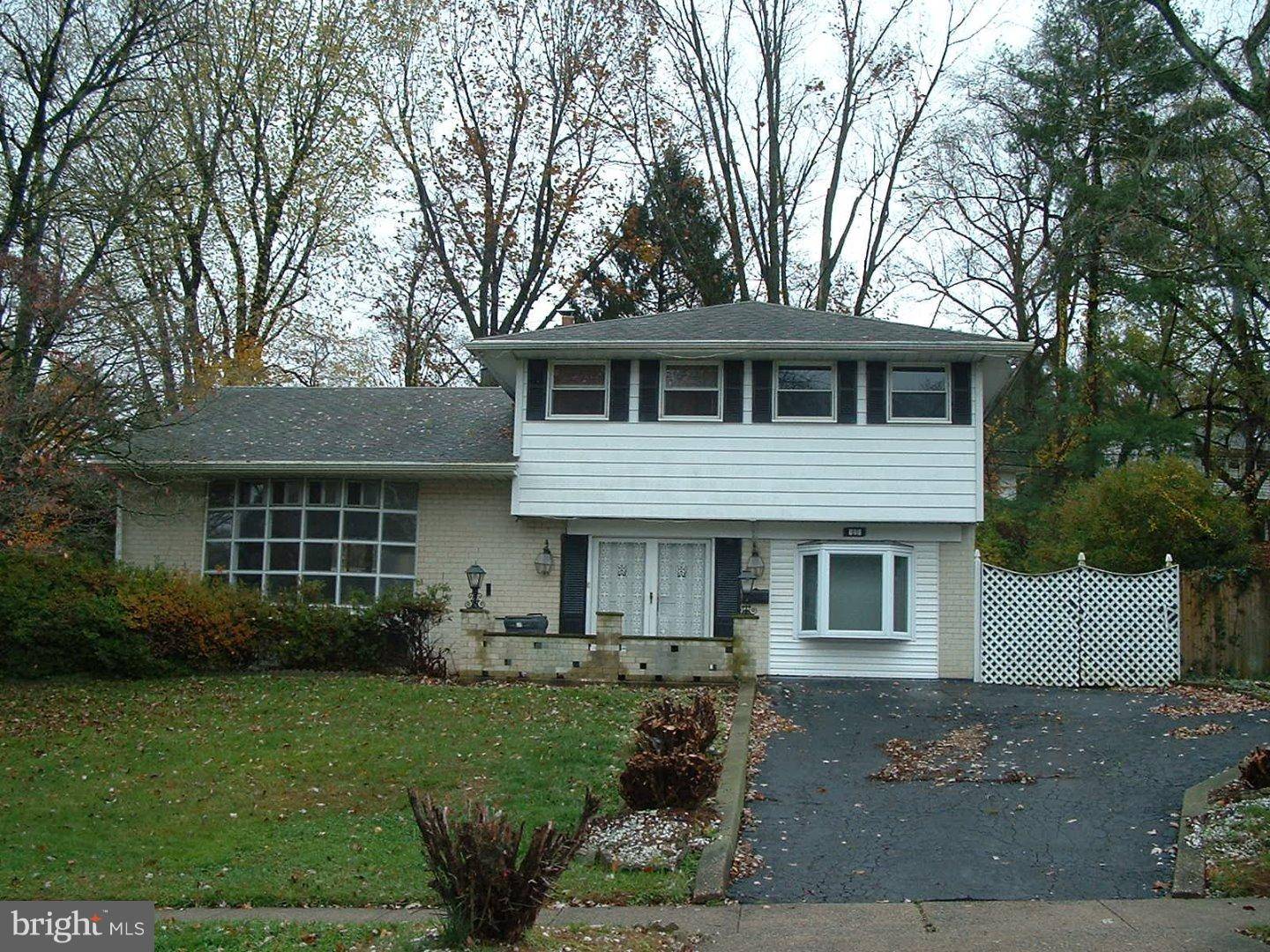 Broomall, PA 19008,111 LINDBERGH AVE