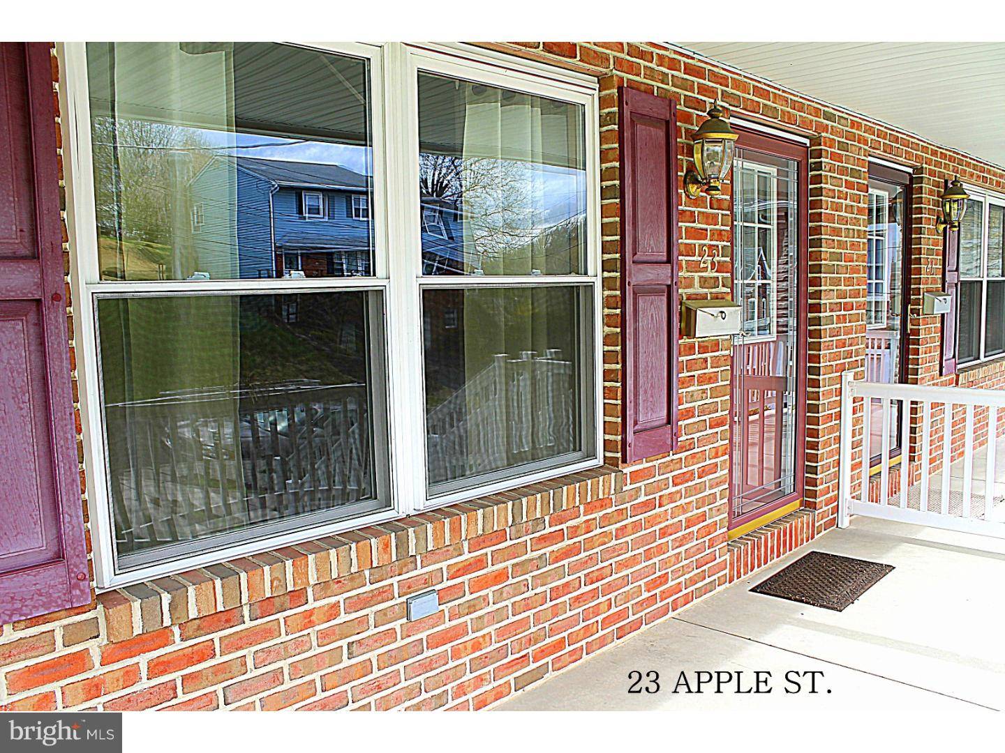 Boyertown, PA 19512,23 APPLE ST