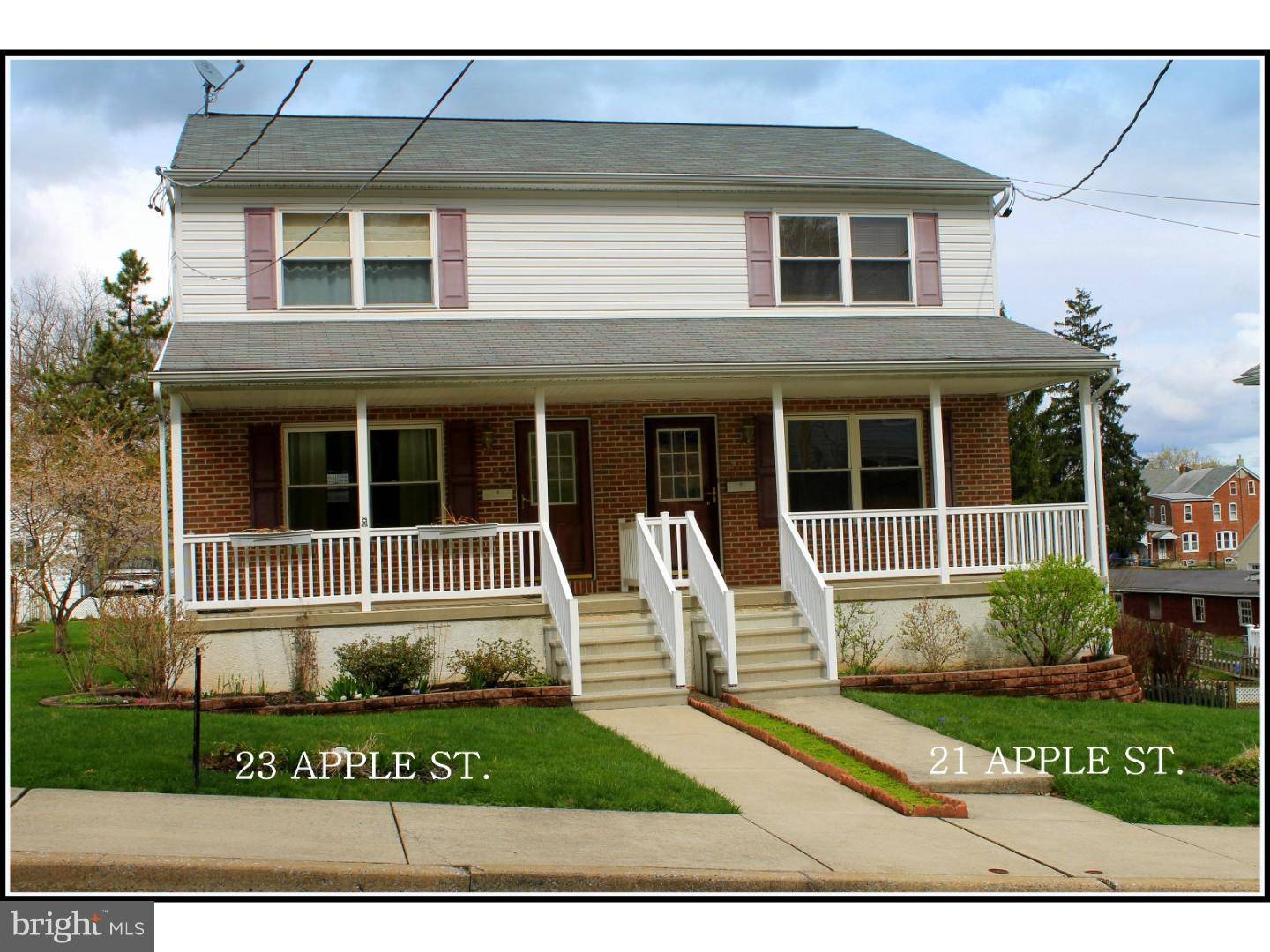 Boyertown, PA 19512,23 APPLE ST