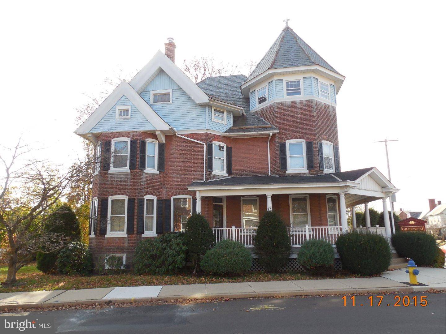 Perkasie, PA 18944,1-1 S 5TH ST