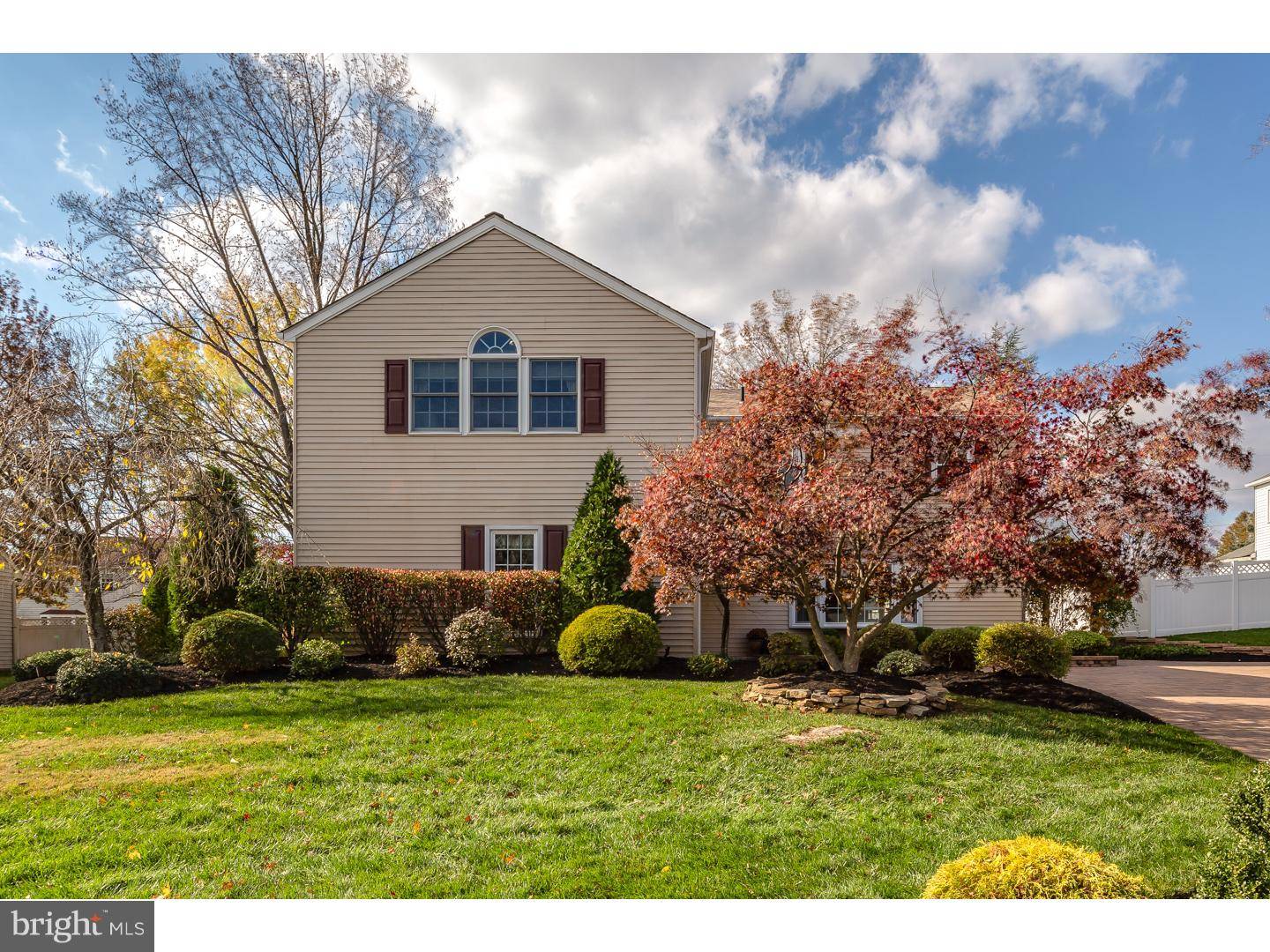 Langhorne, PA 19047,192 MAPLE POINT DR