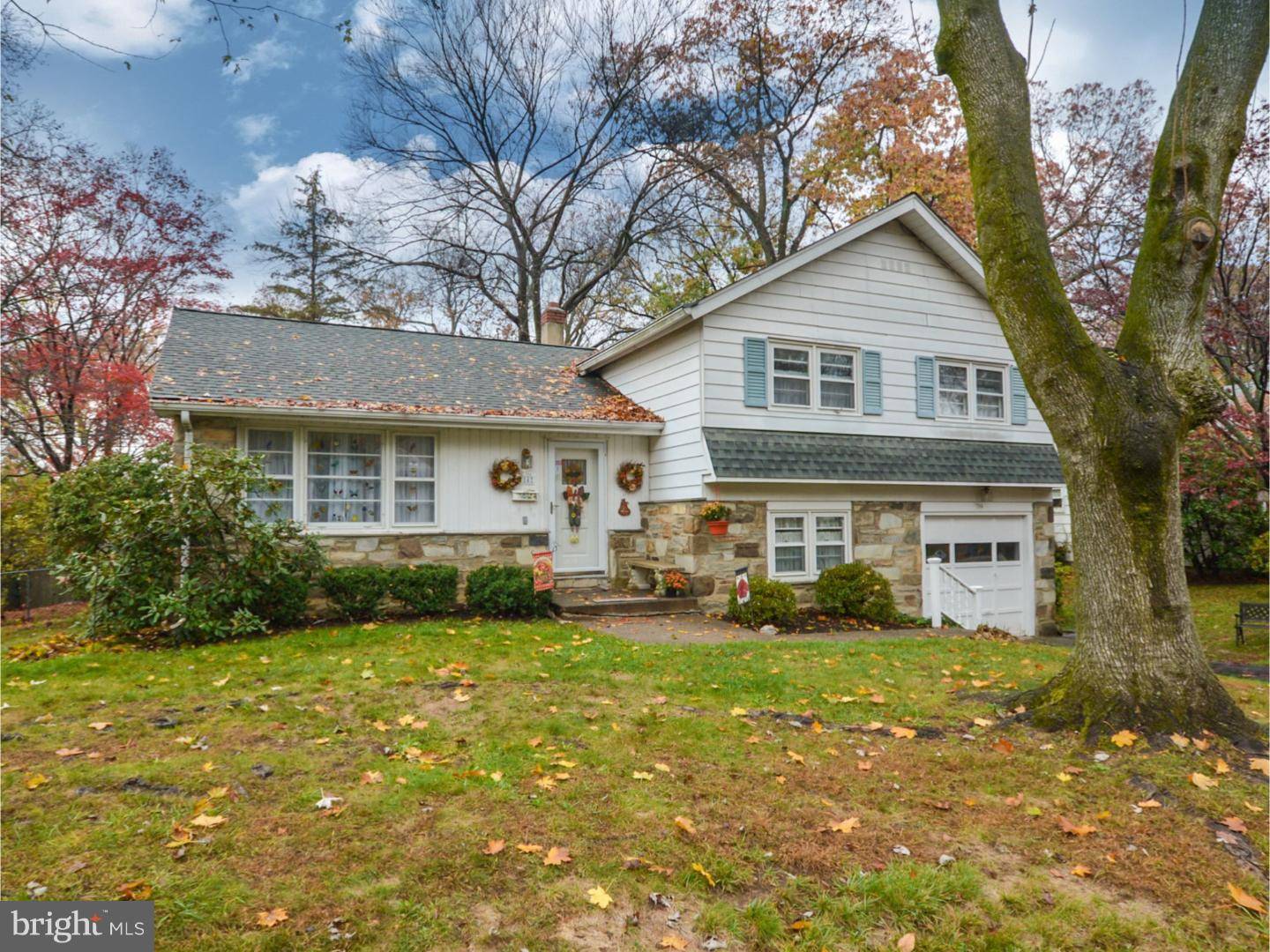 Glenside, PA 19038,784 ROSLYN AVE