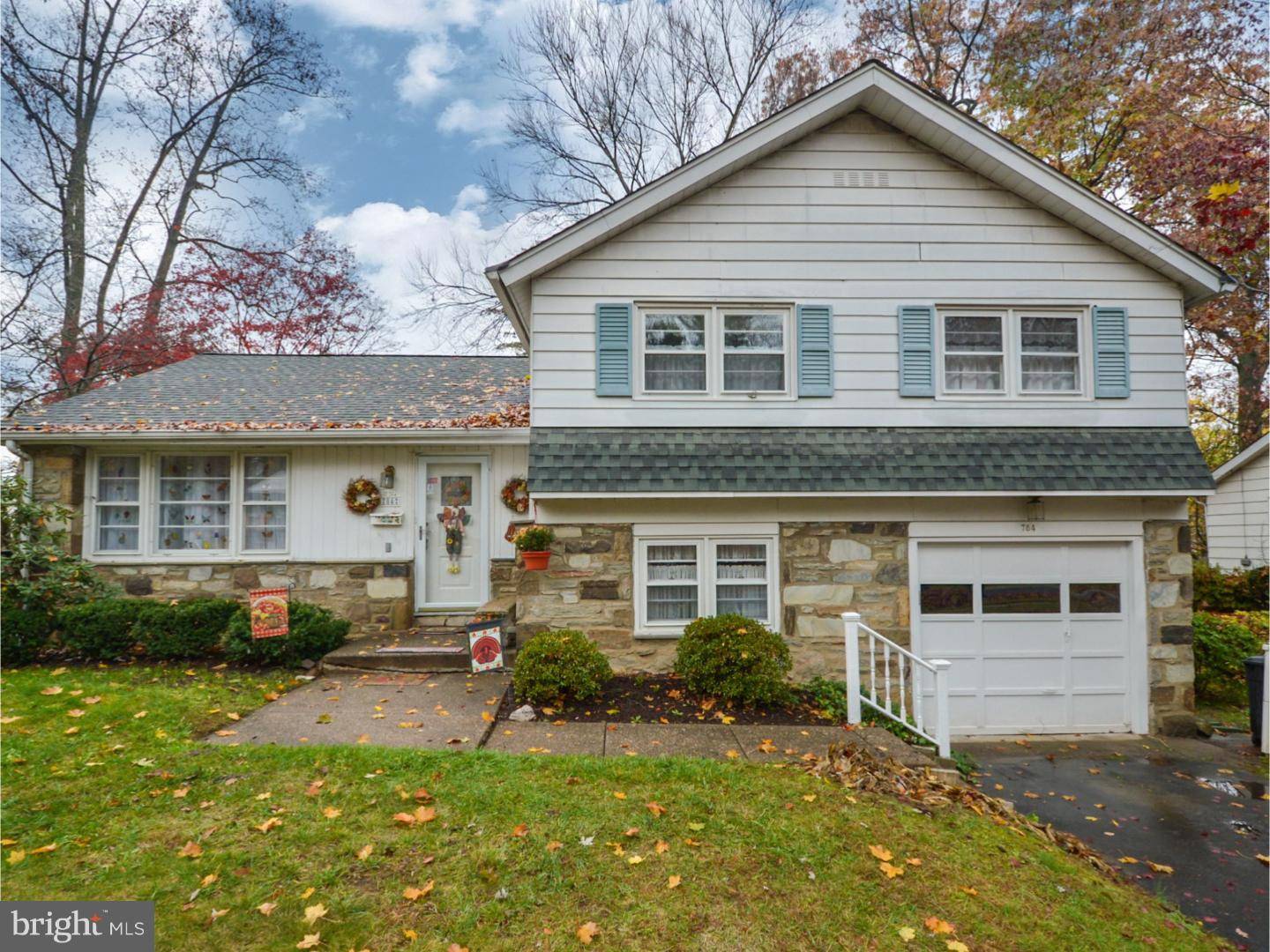 Glenside, PA 19038,784 ROSLYN AVE