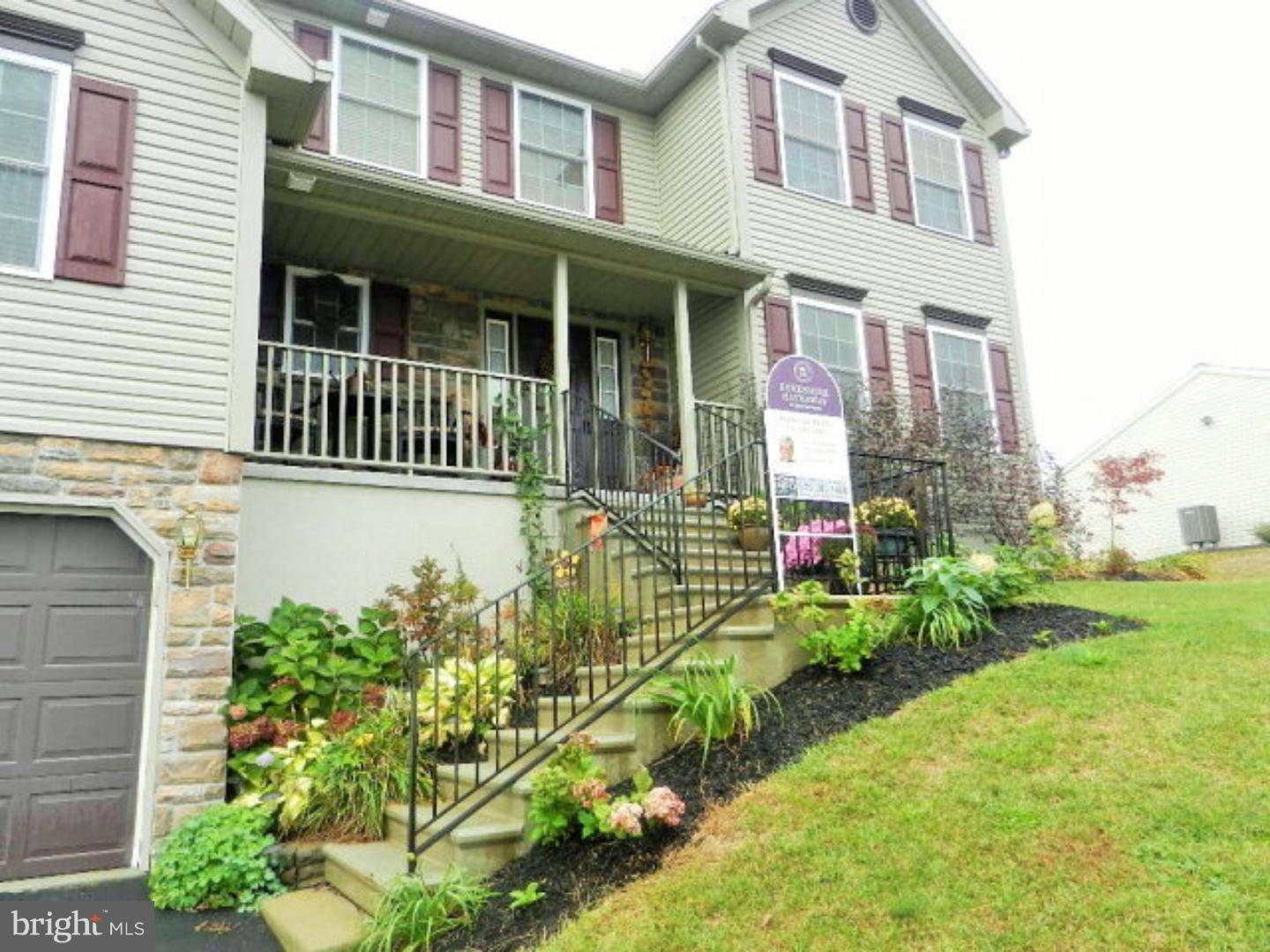 Pine Grove, PA 17963,10 RIDGE VISTA DR