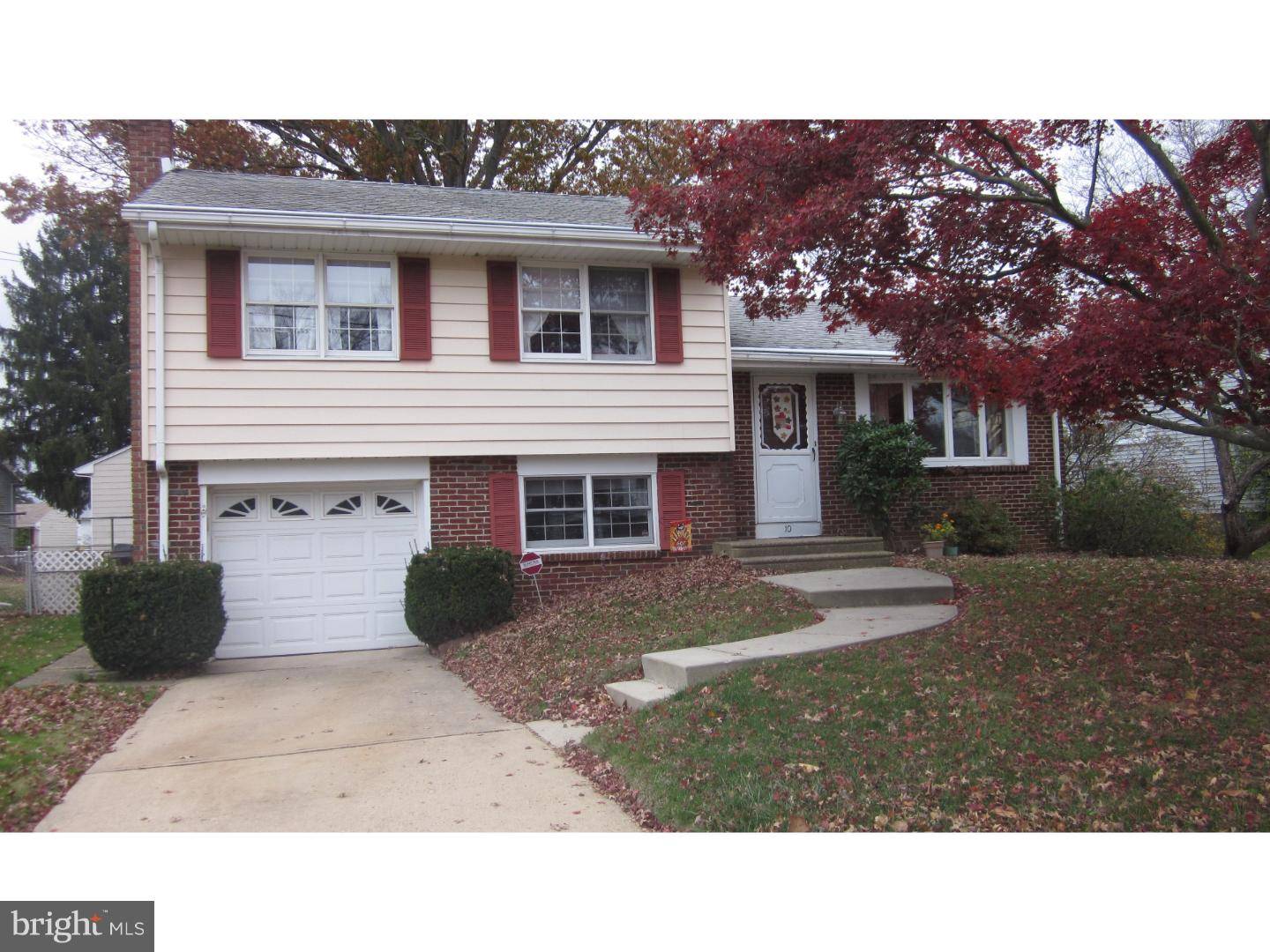 Hamilton Township, NJ 08620,10 TOBY LN