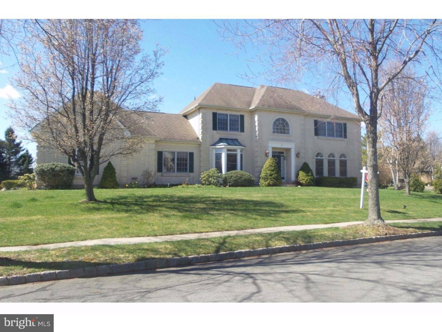 West Windsor, NJ 08550,10 ENDICOTT LN