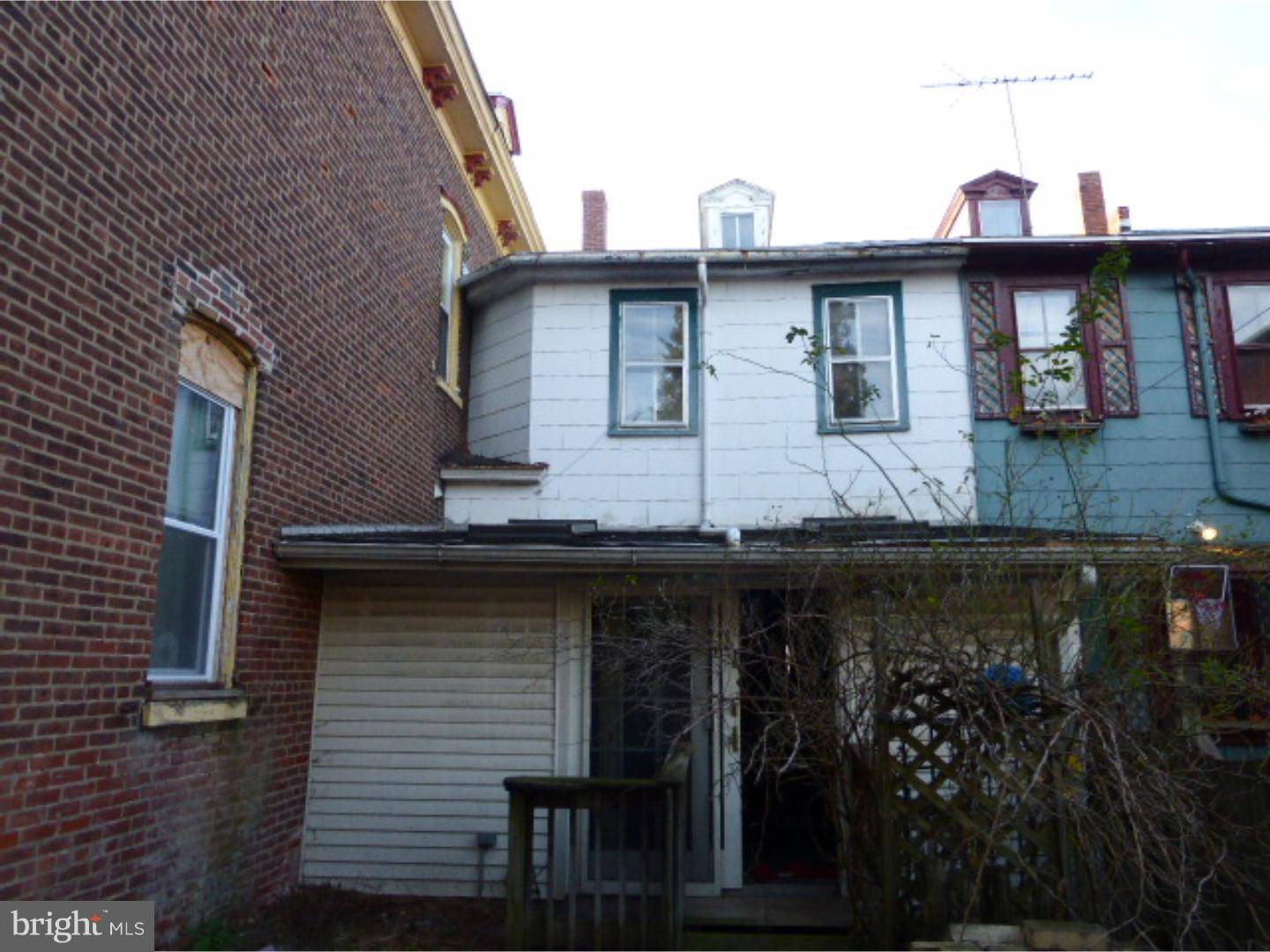 Pottstown, PA 19464,3451/2 CHESTNUT ST