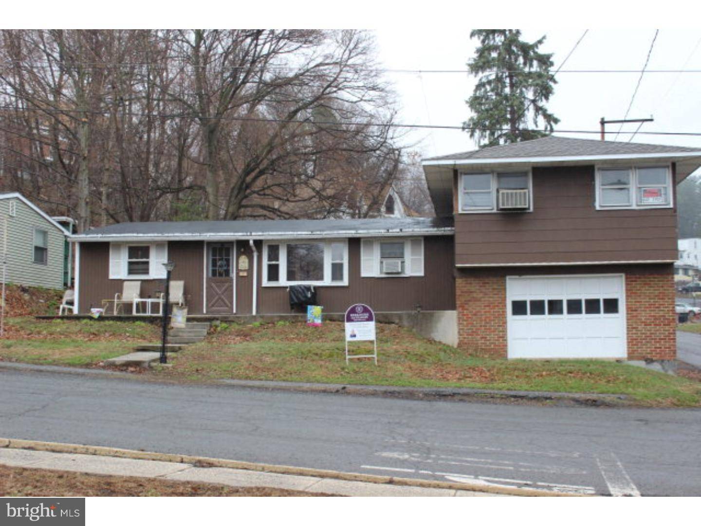 Pottsville, PA 17901,636 SNYDER ST