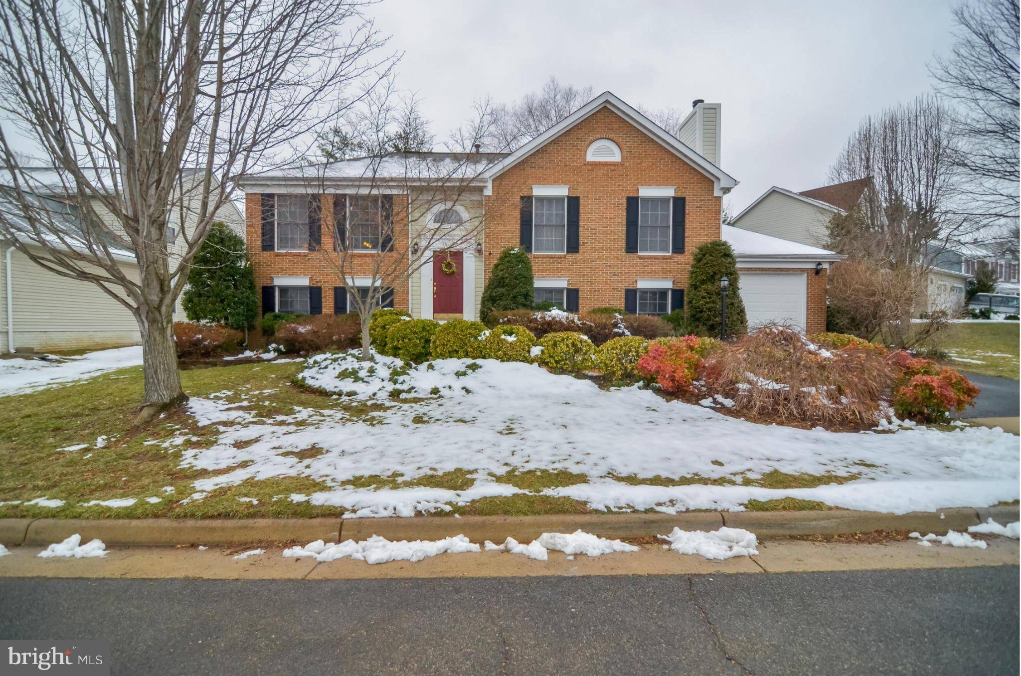 Herndon, VA 20170,1408 ROCK RIDGE CT