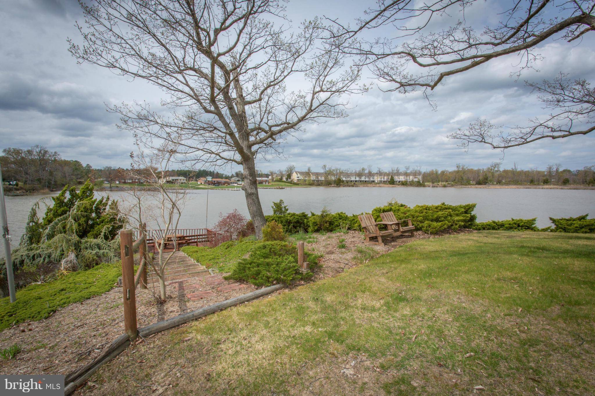 Colonial Beach, VA 22443,2058 MONROE BAY CIR