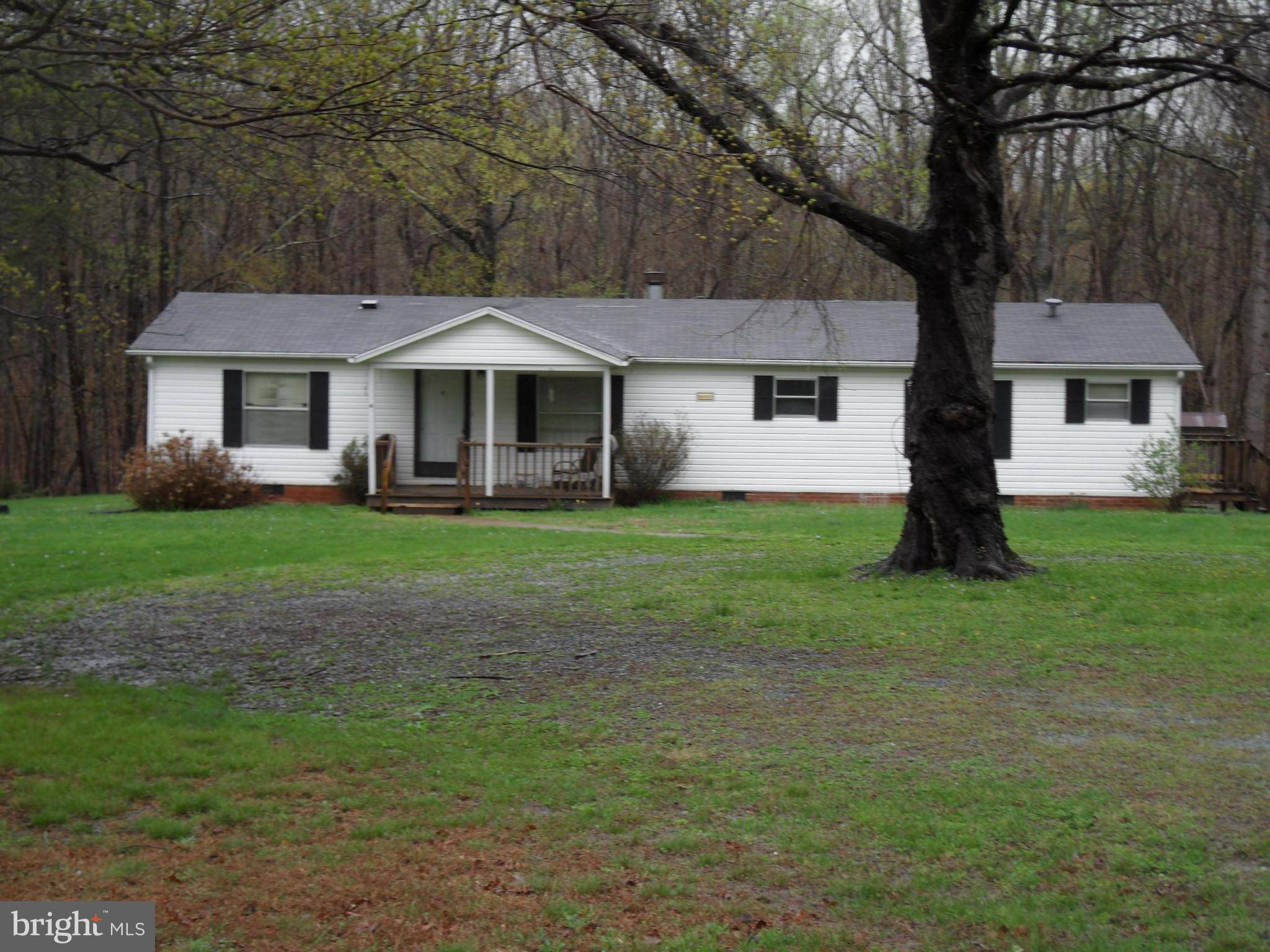 Palmyra, VA 22963,1183 LAKE MONTICELLO RD