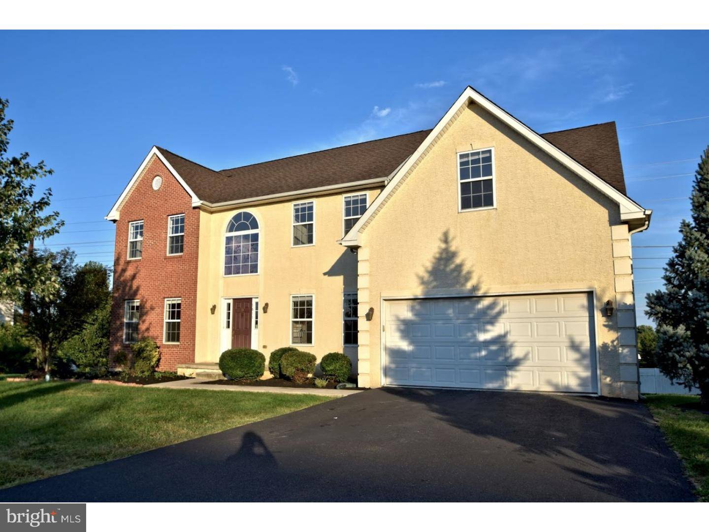 Souderton, PA 18964,1611 HARTFORD CIR