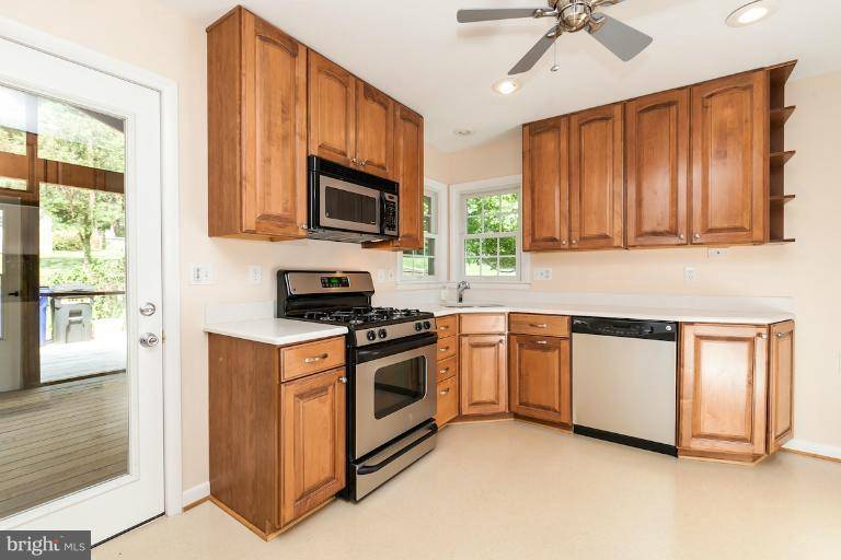 Ellicott City, MD 21043,4930 WORTHINGTON WAY