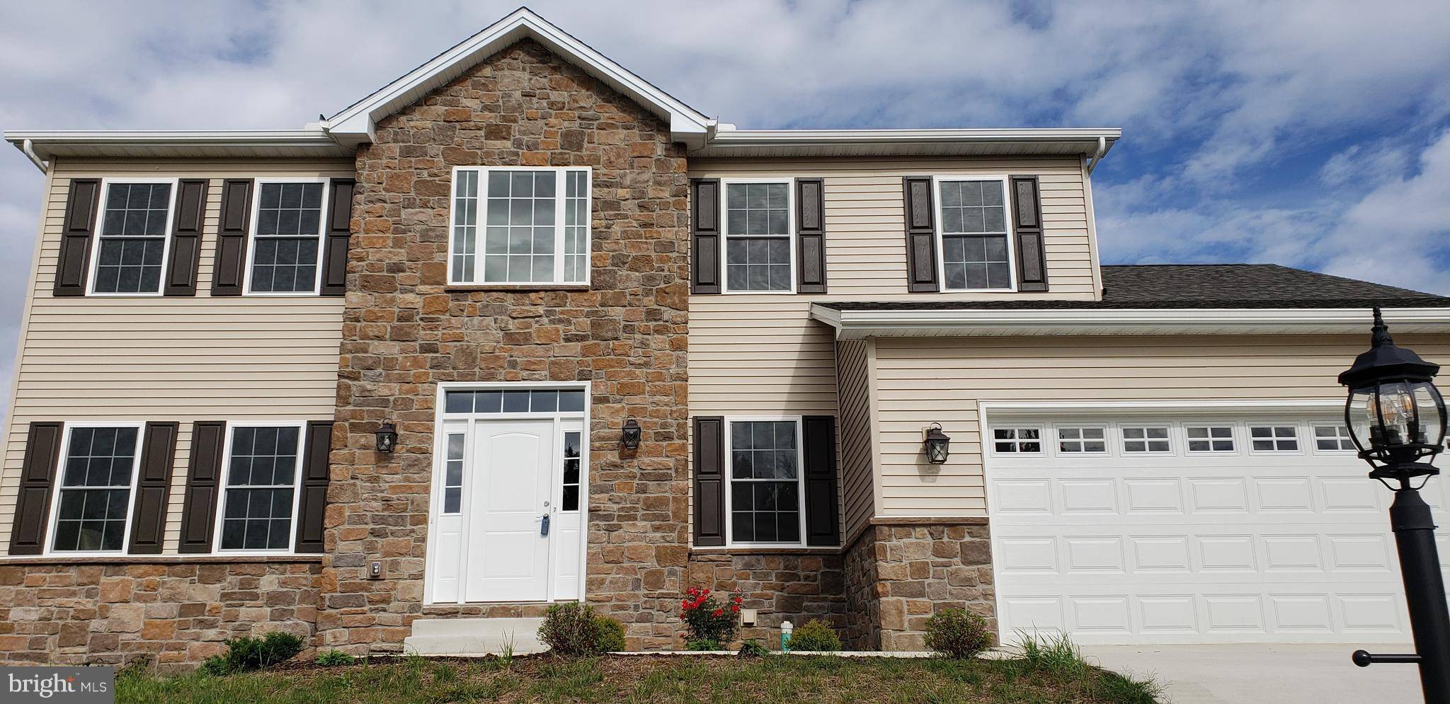 Dillsburg, PA 17019,7 DOGWOOD TERRACE