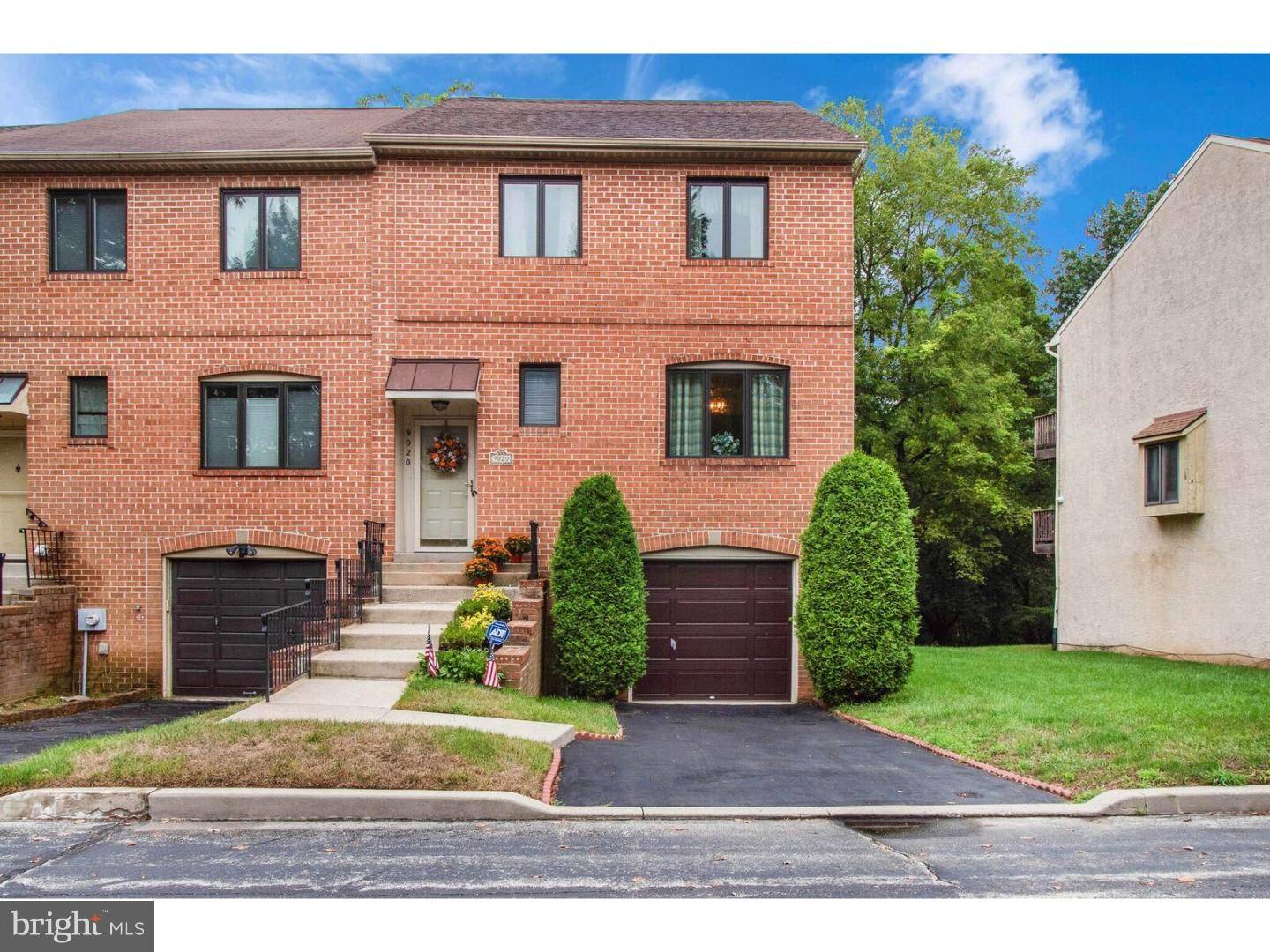 Philadelphia, PA 19128,9020 AYRDALE CRES