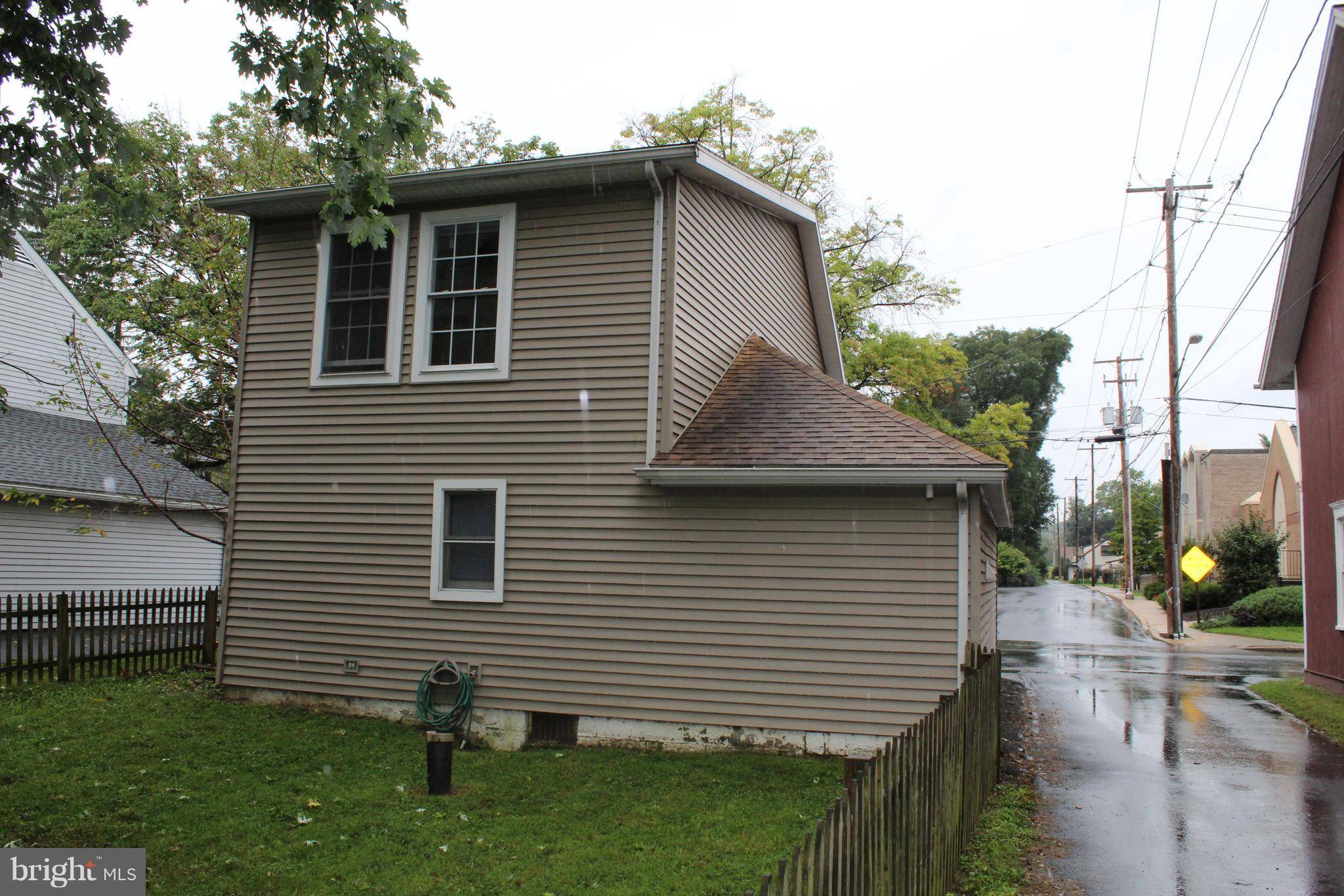 Lancaster, PA 17603,617 ELIZABETH ST